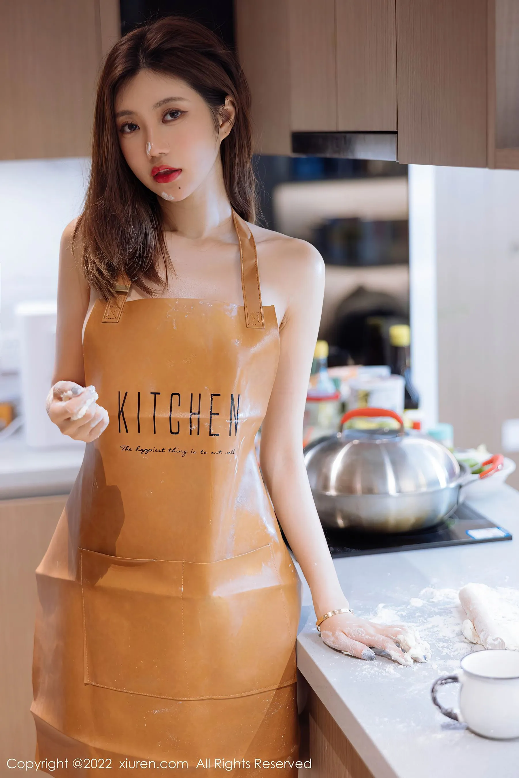  秀人网 No.5634 绮里嘉ula 厨娘美腿第6张