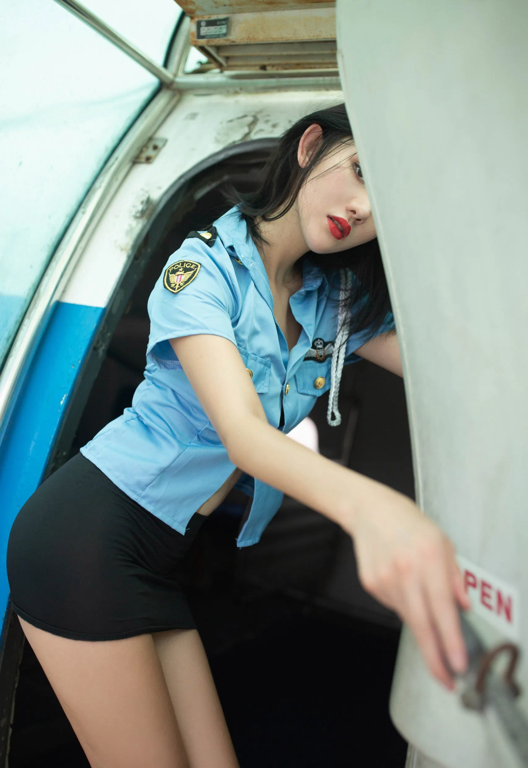 XIUREN秀人网 N0.1781 就是阿朱啊第1张