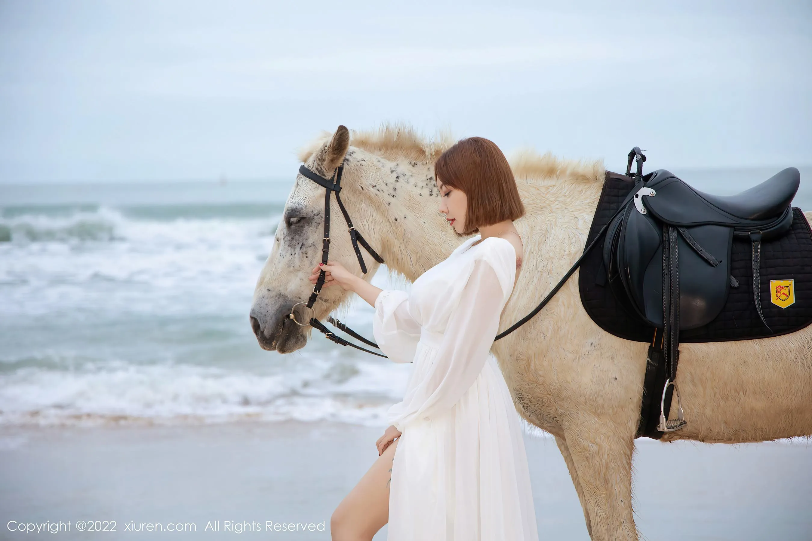  秀人网 No.4853 果儿Victoria 沙滩美臀第12张