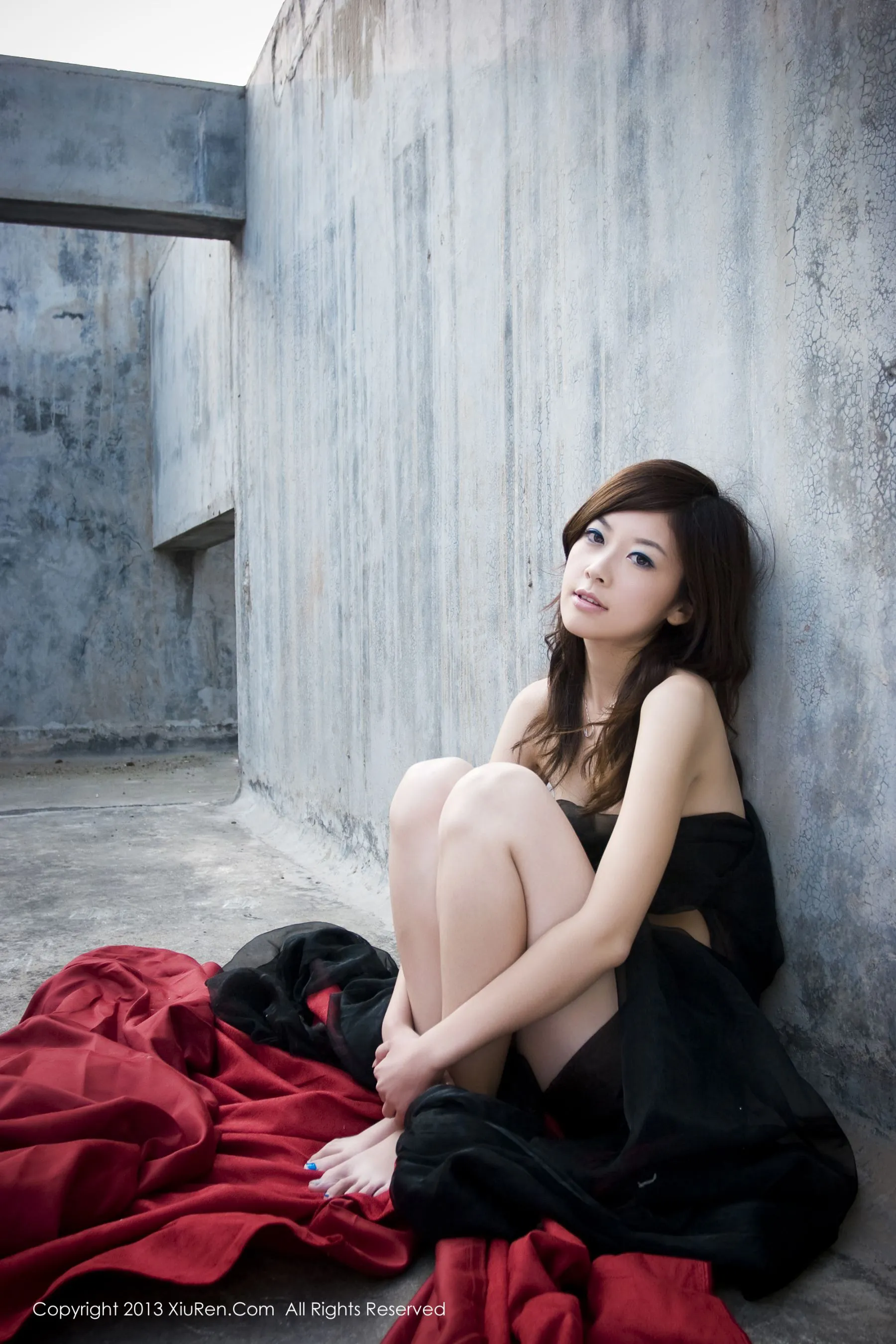  模特加菲《高挑的梦中情人》 秀人网 No.016第2张