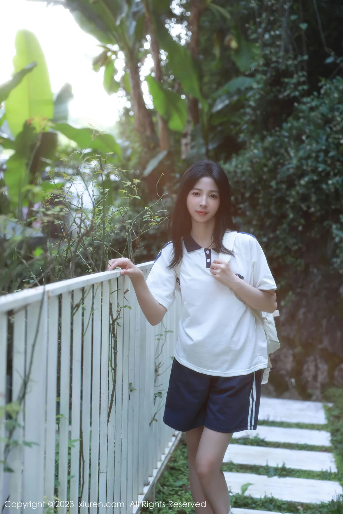  XiuRen 秀人 No.6895 糖豆sisi 学妹制服诱惑首套写真 [55P]第3张