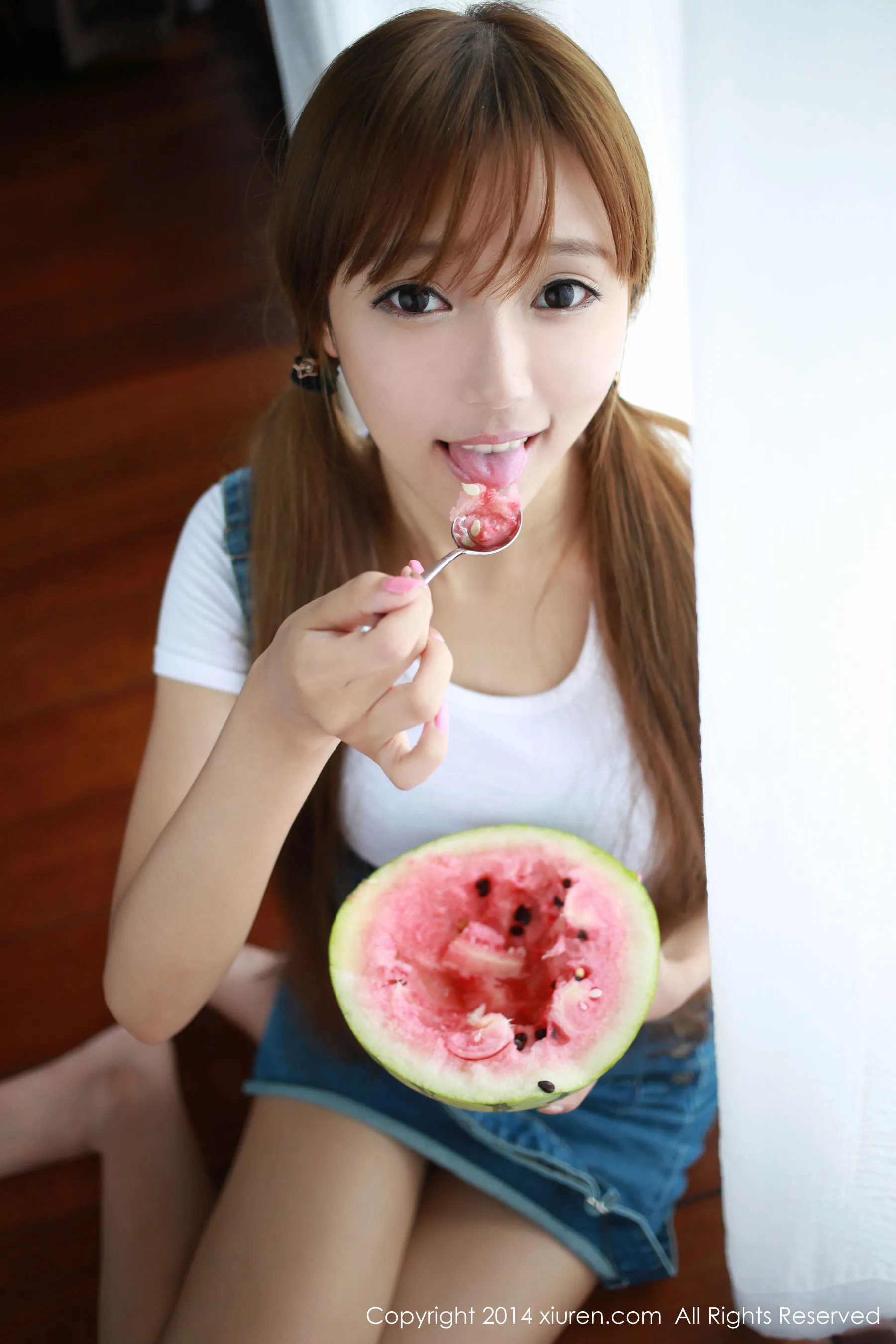  王馨瑶yanni《三亚旅拍最后一套》 秀人网 No.162第8张