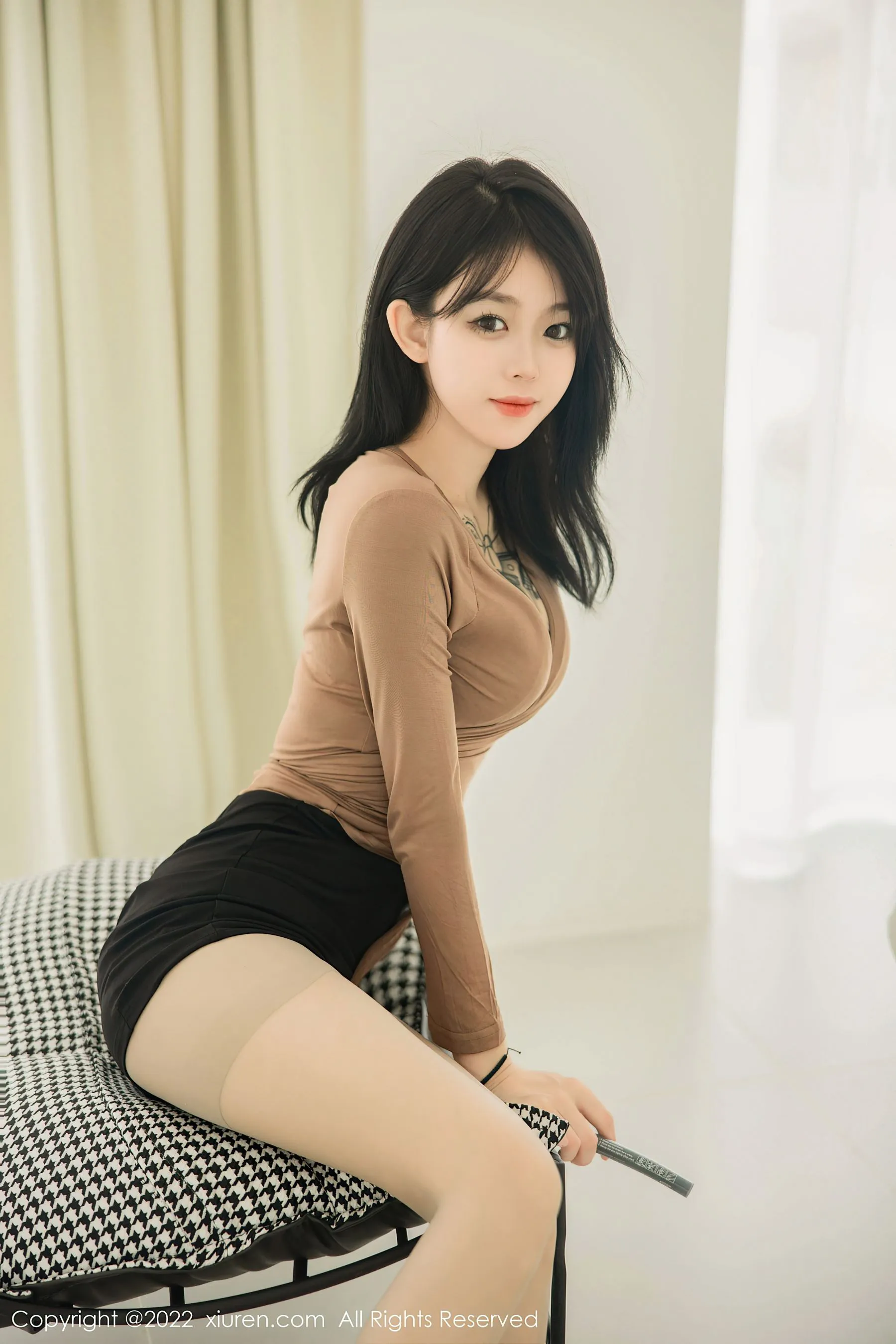  秀人网 No.5587 奶瓶. 大理旅拍第21张