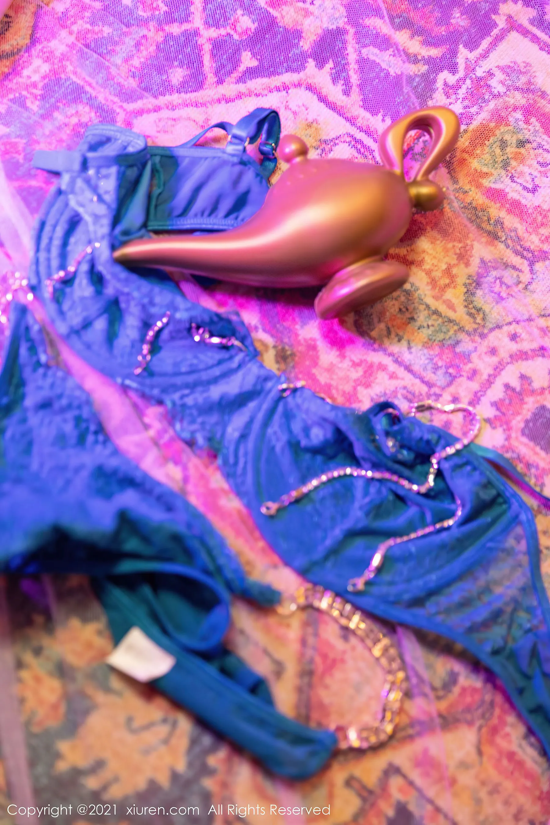  秀人 No.4243 允爾第16张