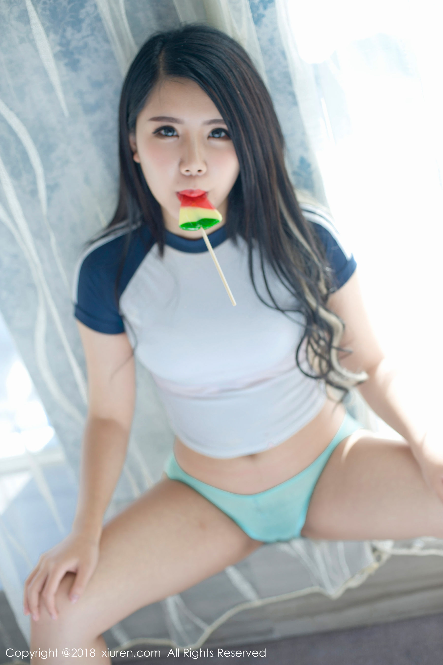  北海大公主《165CM娃娃脸可爱软妹子》 XiuRen 秀人网 No.1011第13张