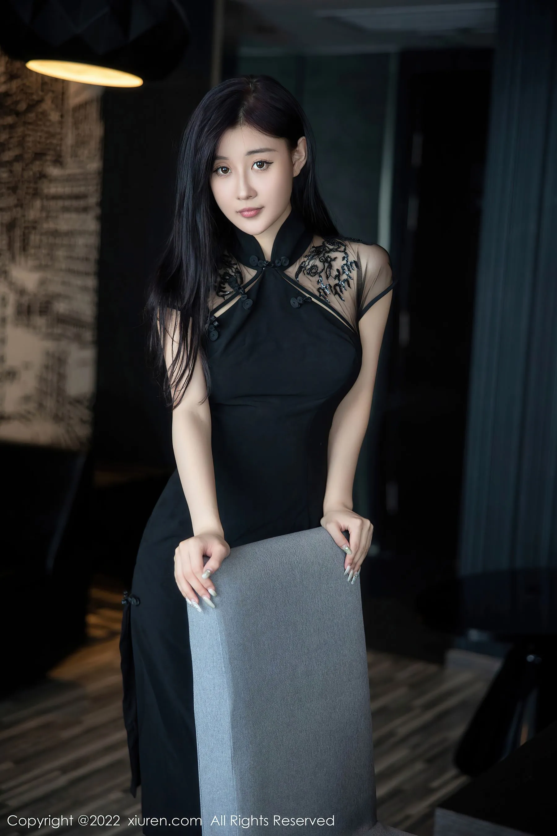  秀人网 No.5691 顾楚楚Maily 黑丝美腿第17张