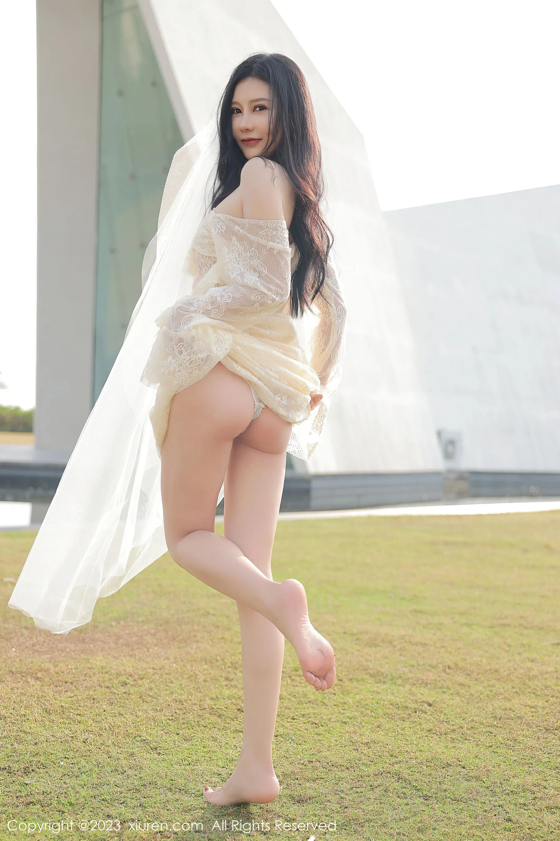  秀人网 No.6303 尹甜甜第2张