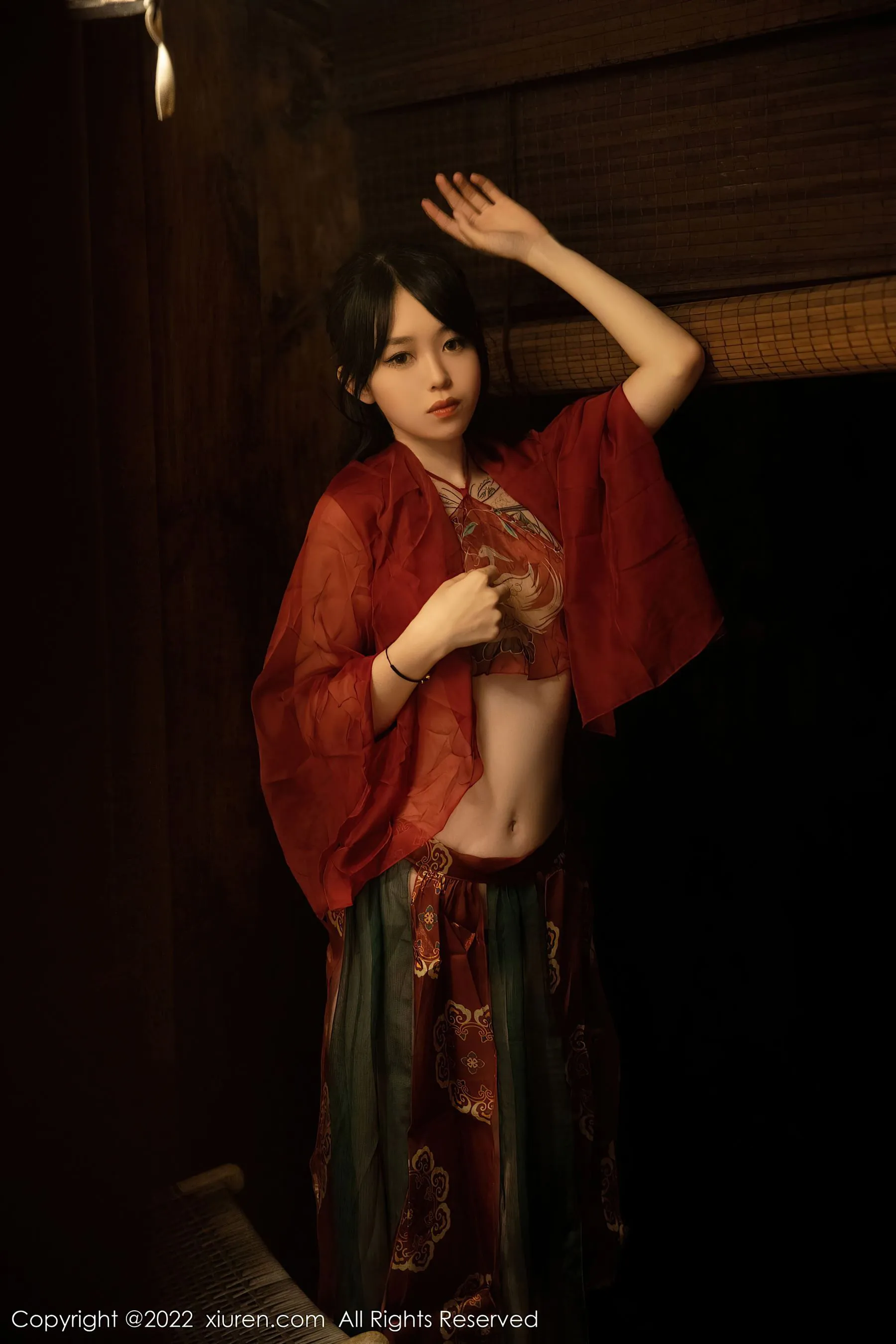  秀人网 No.5527 奶瓶. 大理旅拍第23张