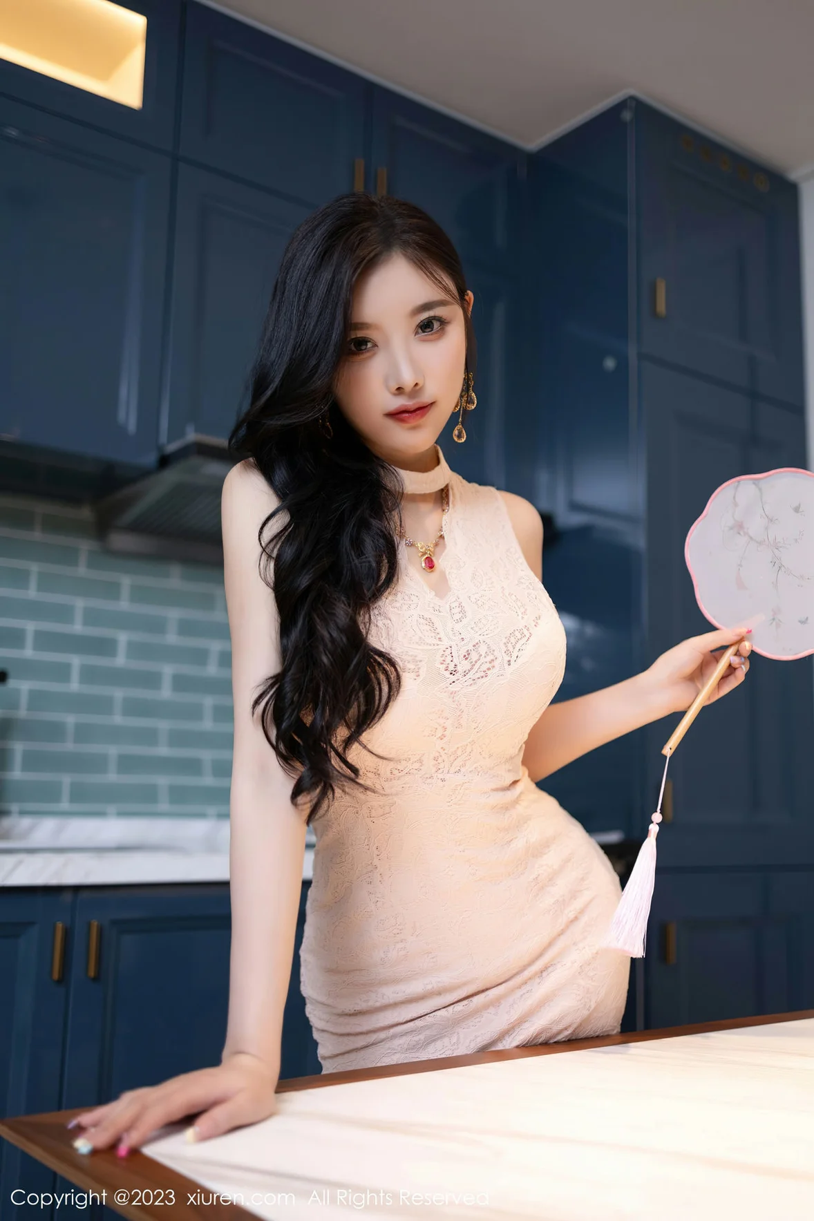  XiuRen 秀人 No.7171 杨晨晨Yome 灰色蕾丝内衣浙江安吉旅拍 [82P]第2张