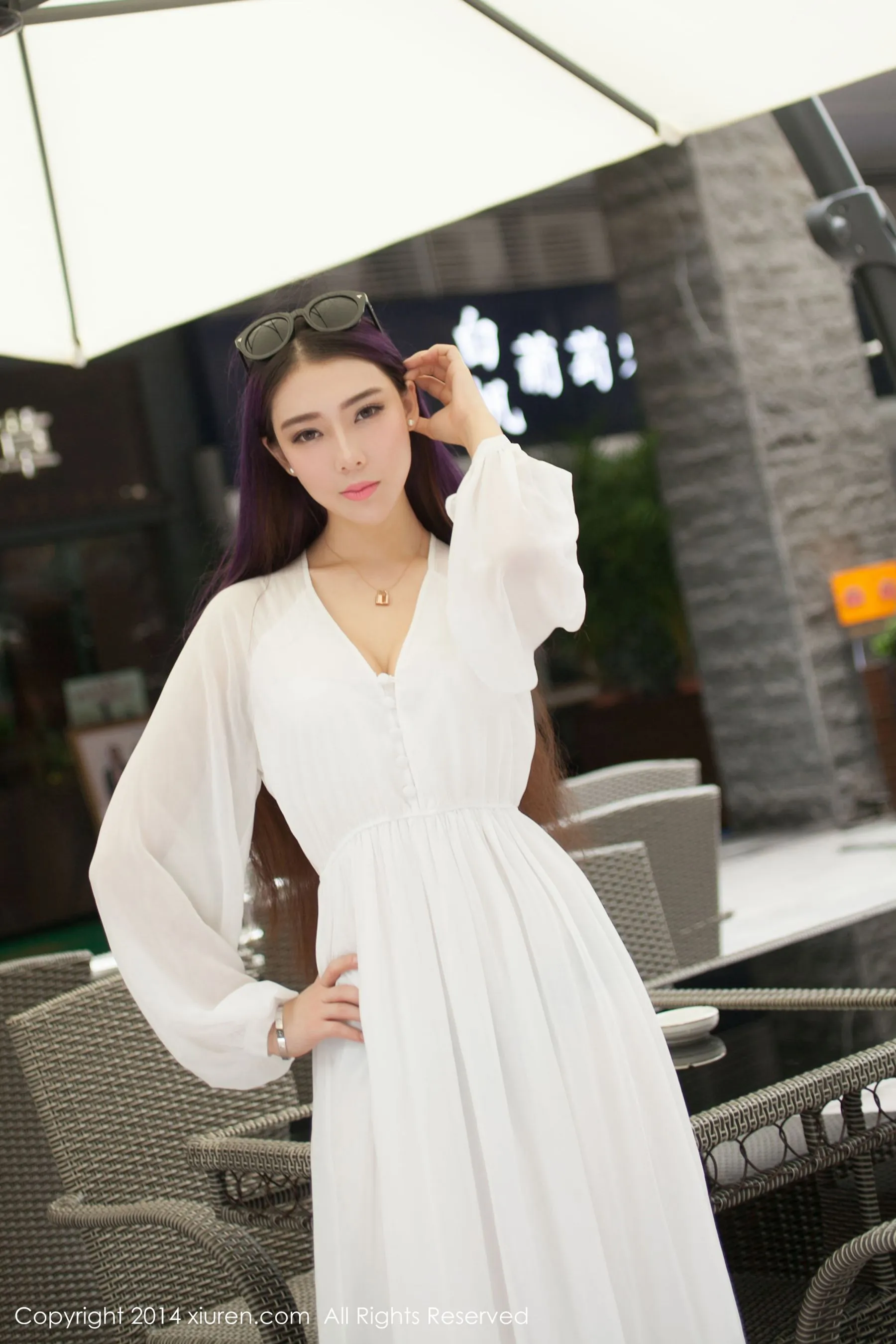  夢娜Vanessa《款款而来的特级女神》 秀人网 No.131第6张