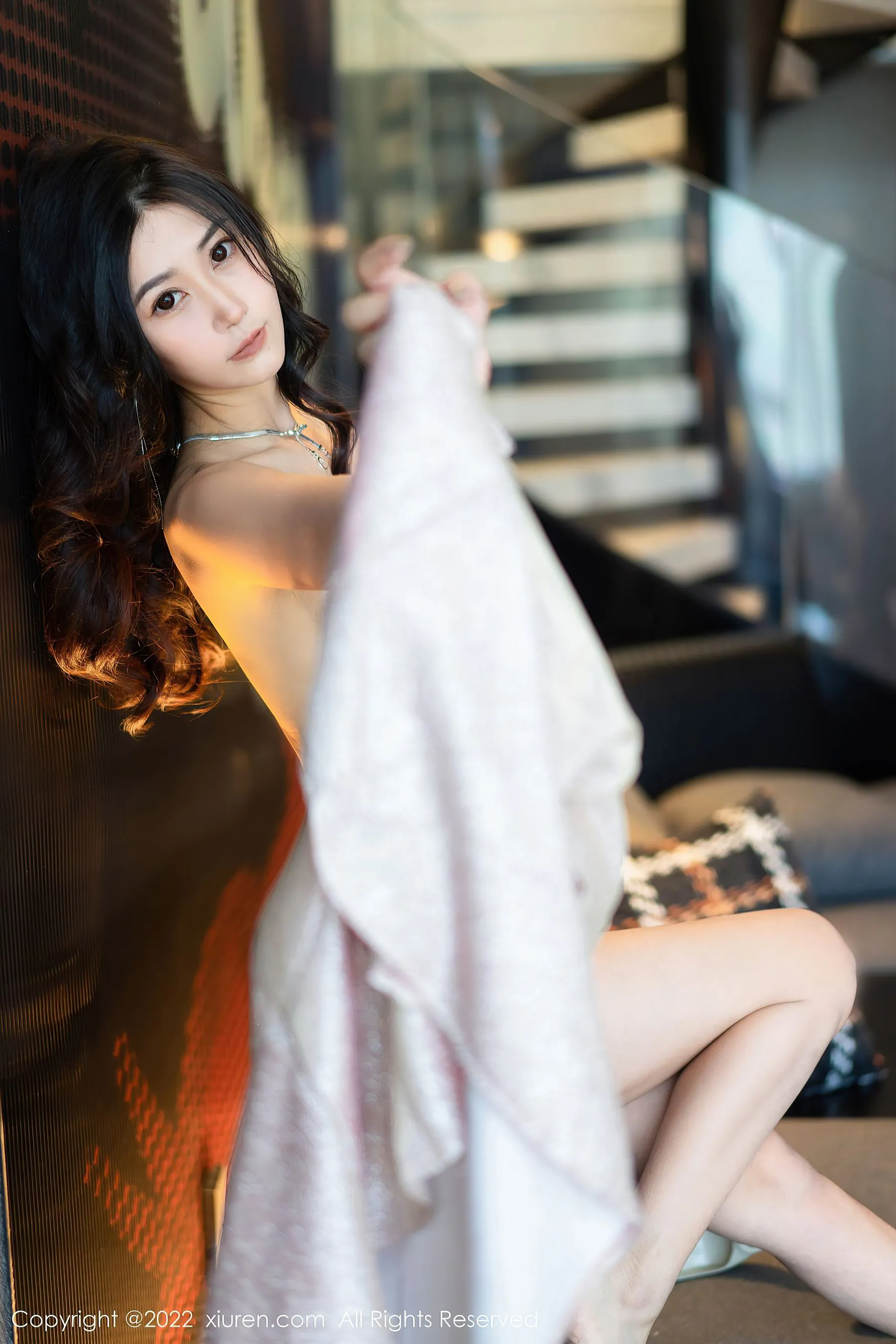  秀人网 No.5659 laura阿姣 吊带裙美腿第6张