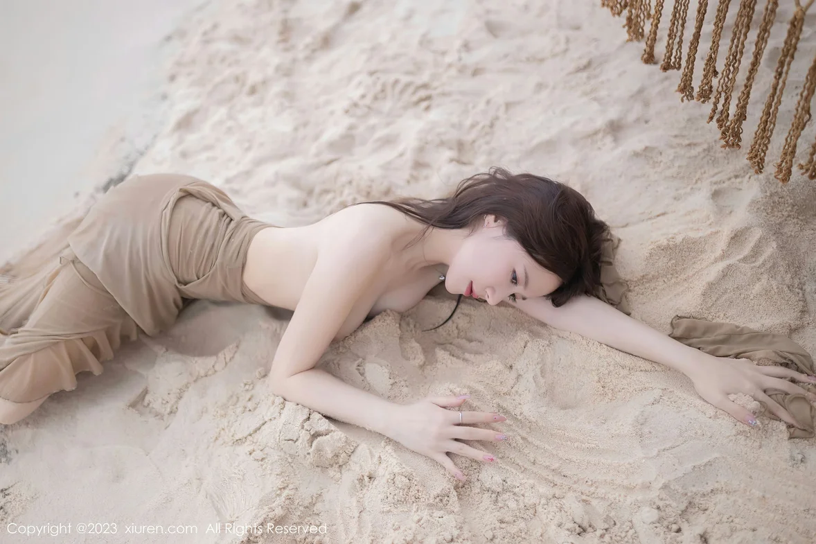 XiuRen 秀人 No.7288 鱼子酱Fish 沙滩渔网性感写真 [78P]第21张