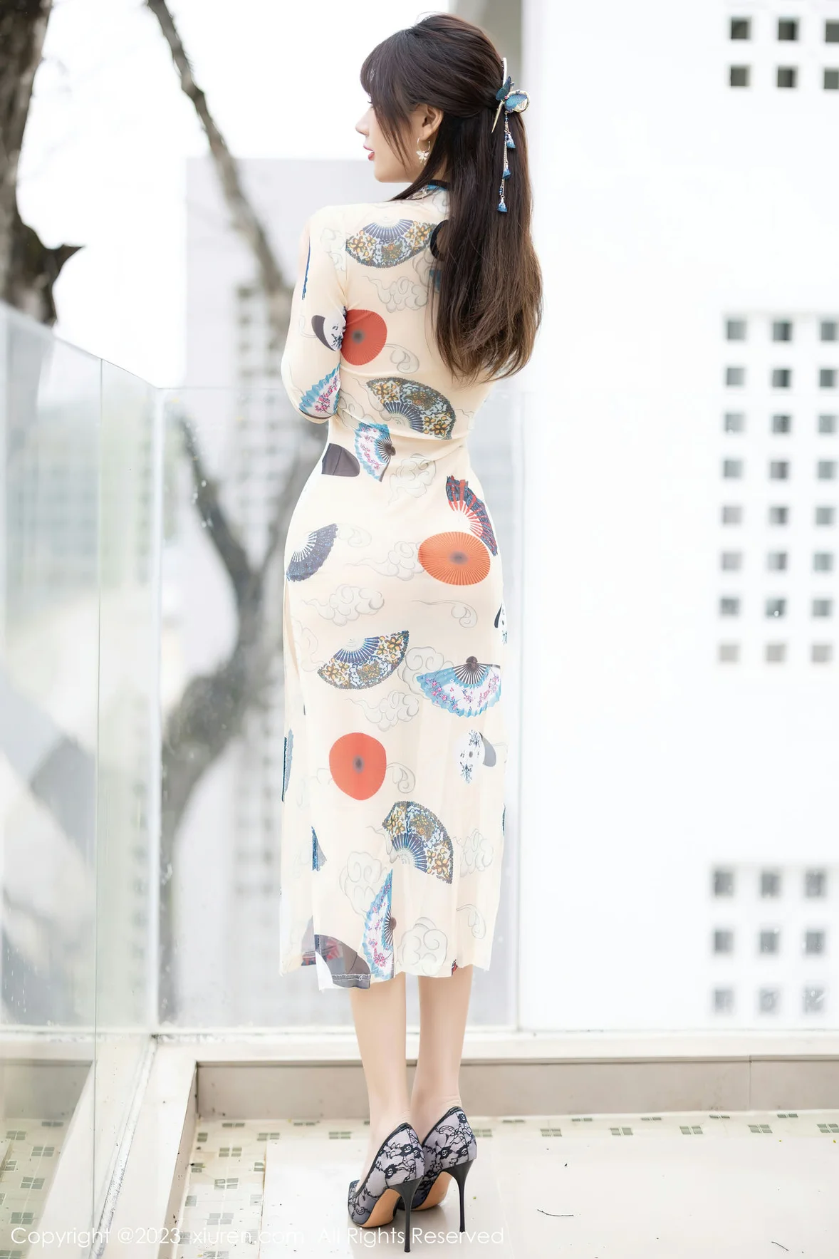  XiuRen 秀人 No.6831 张欣欣 轻透情趣服饰海南岛旅拍 [73P]第7张