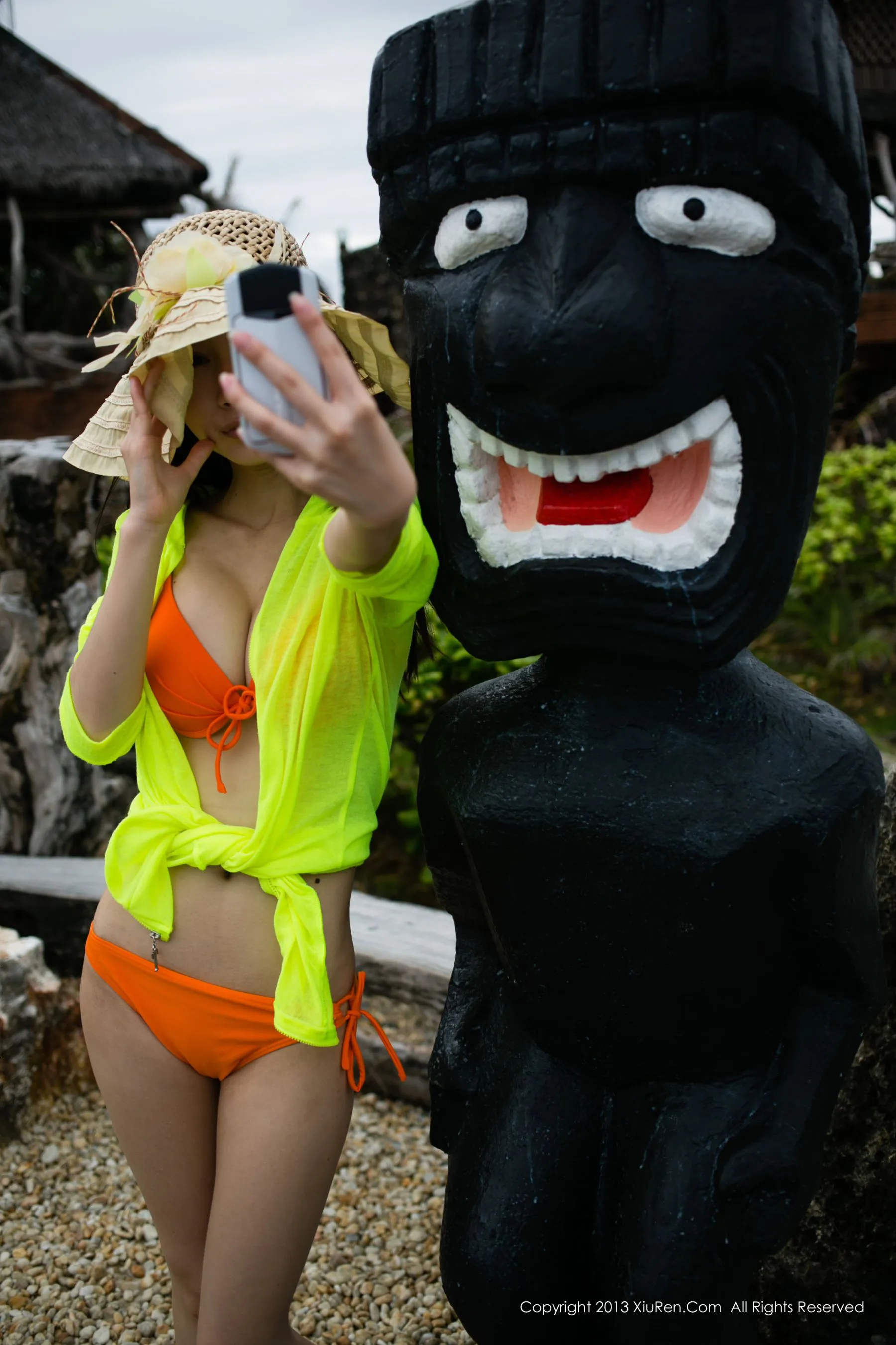  小小白思宜 &爆乳比基尼女神 秀人网 No.028第3张