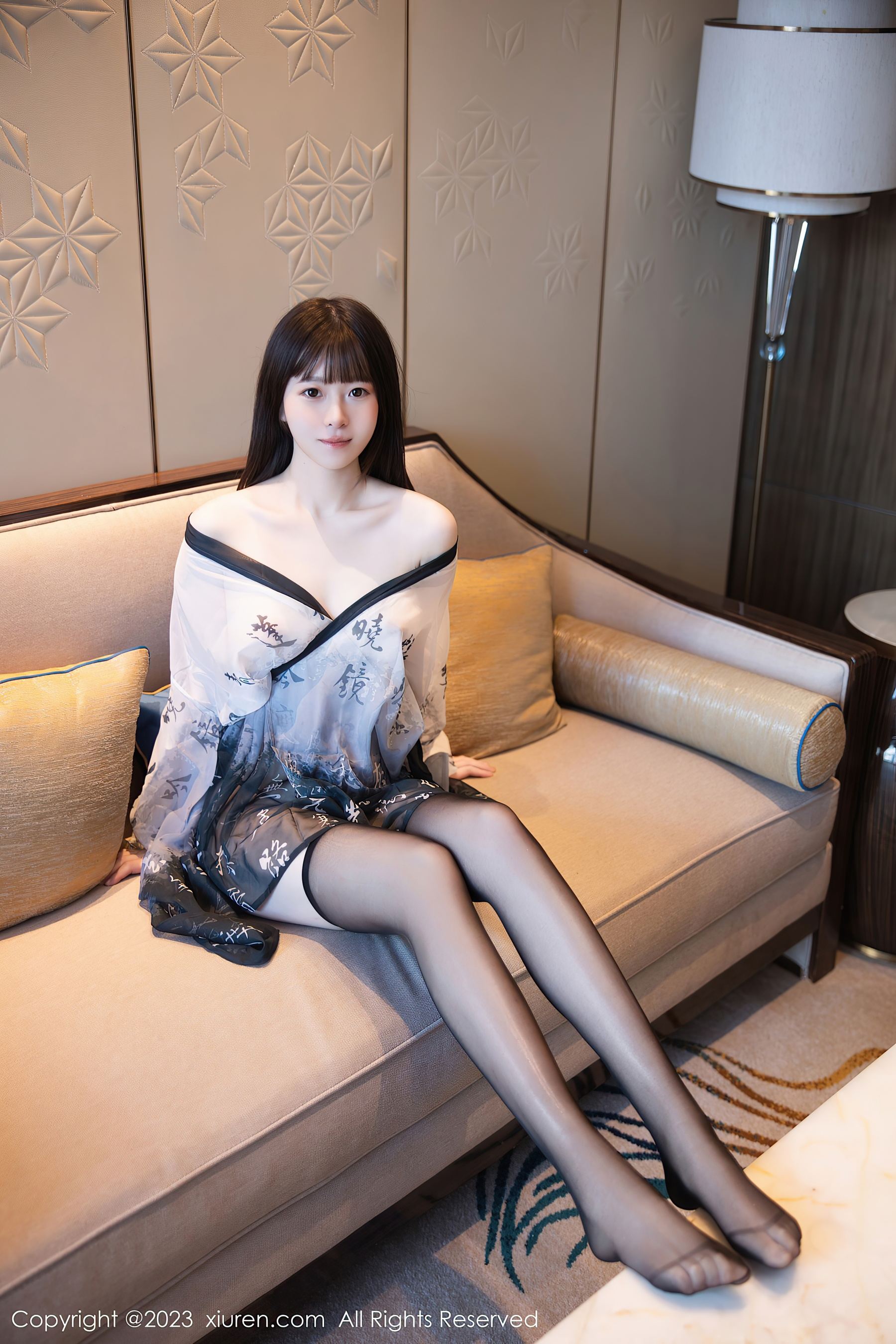 XiuRen 秀人 No.7459 林悠悠 黑丝美腿第1张