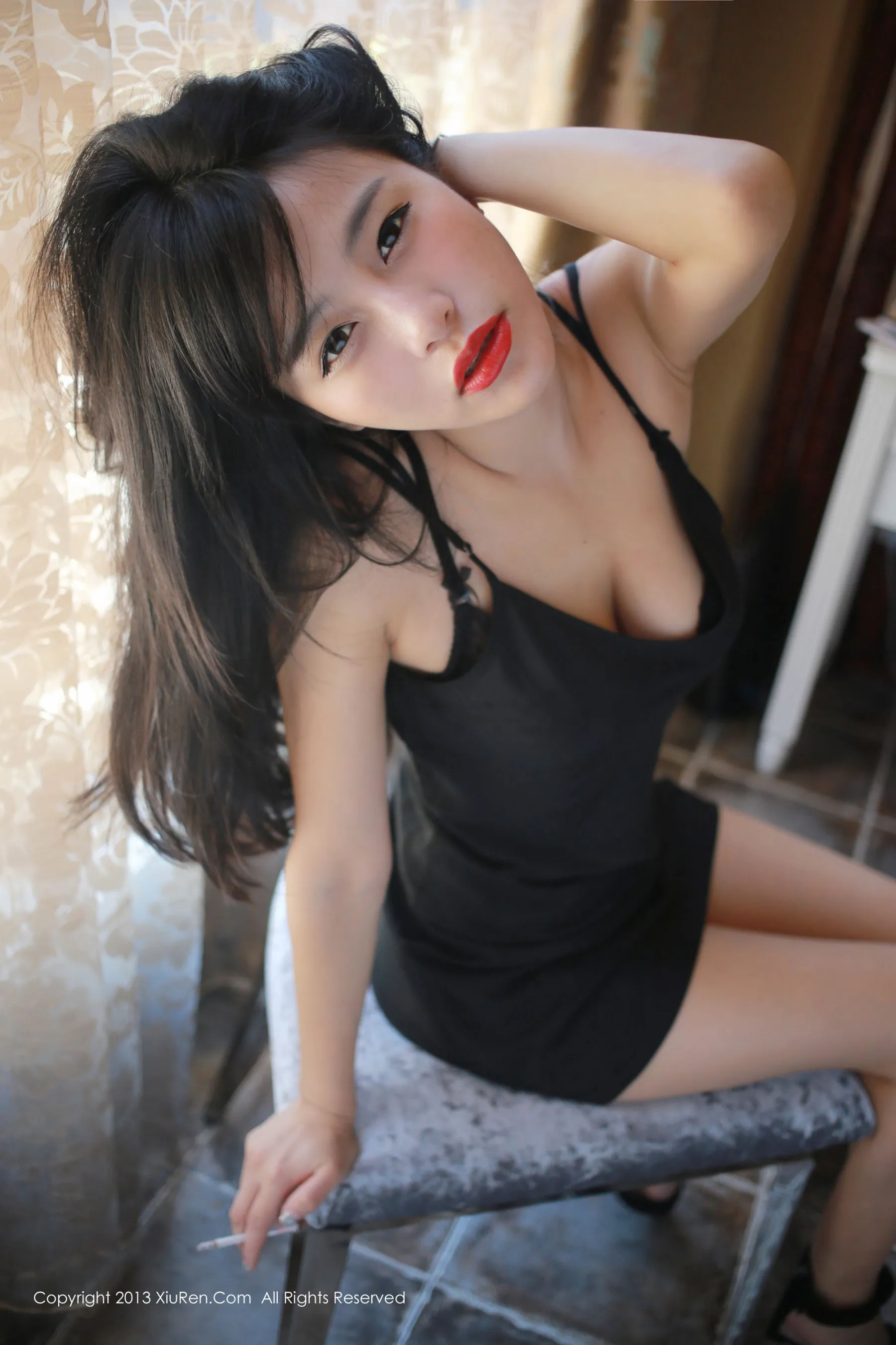 火辣模特@易欣viya 秀人网 No.007第2张