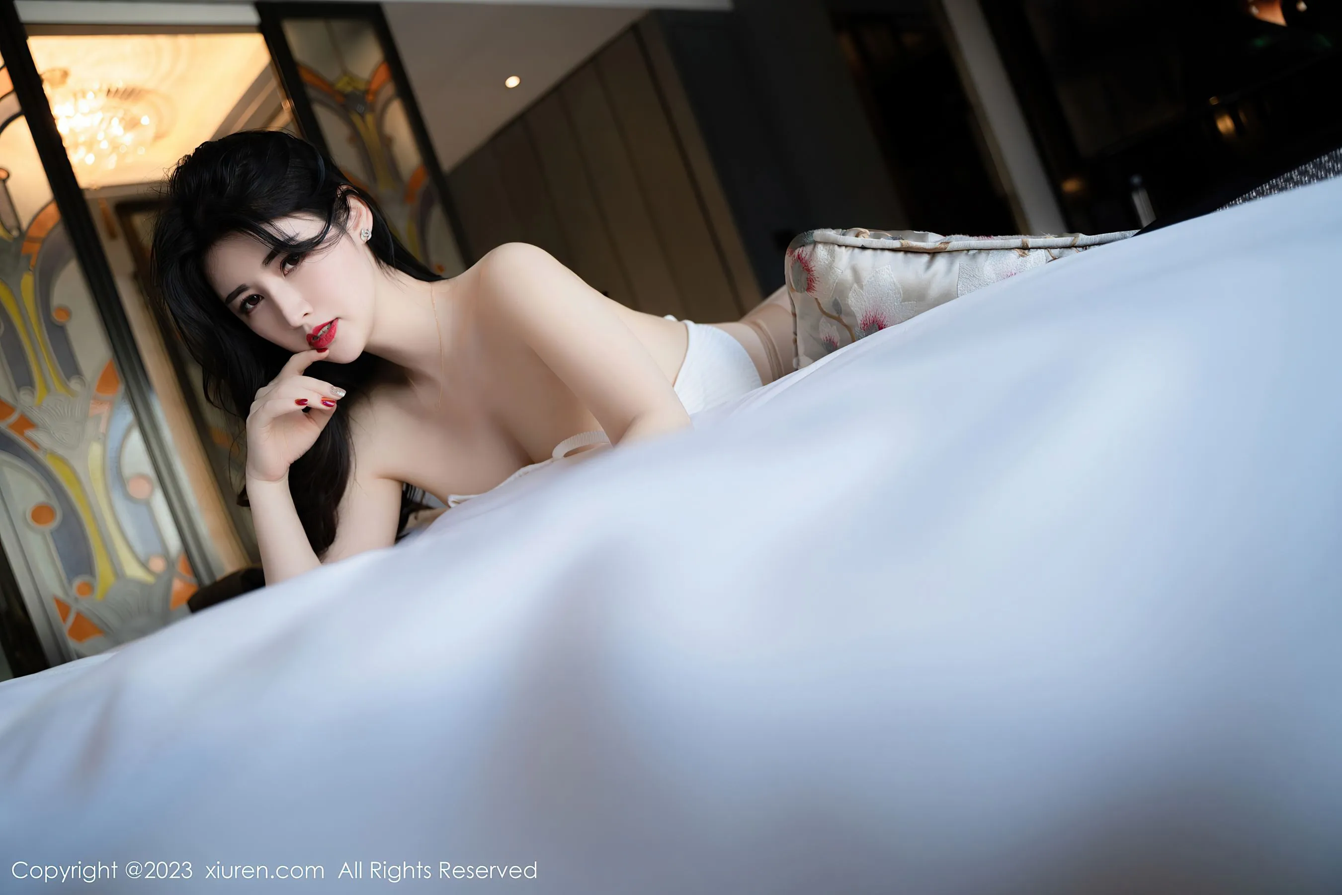  秀人网 No.6568 诗诗kiki 短裙美臀第6张