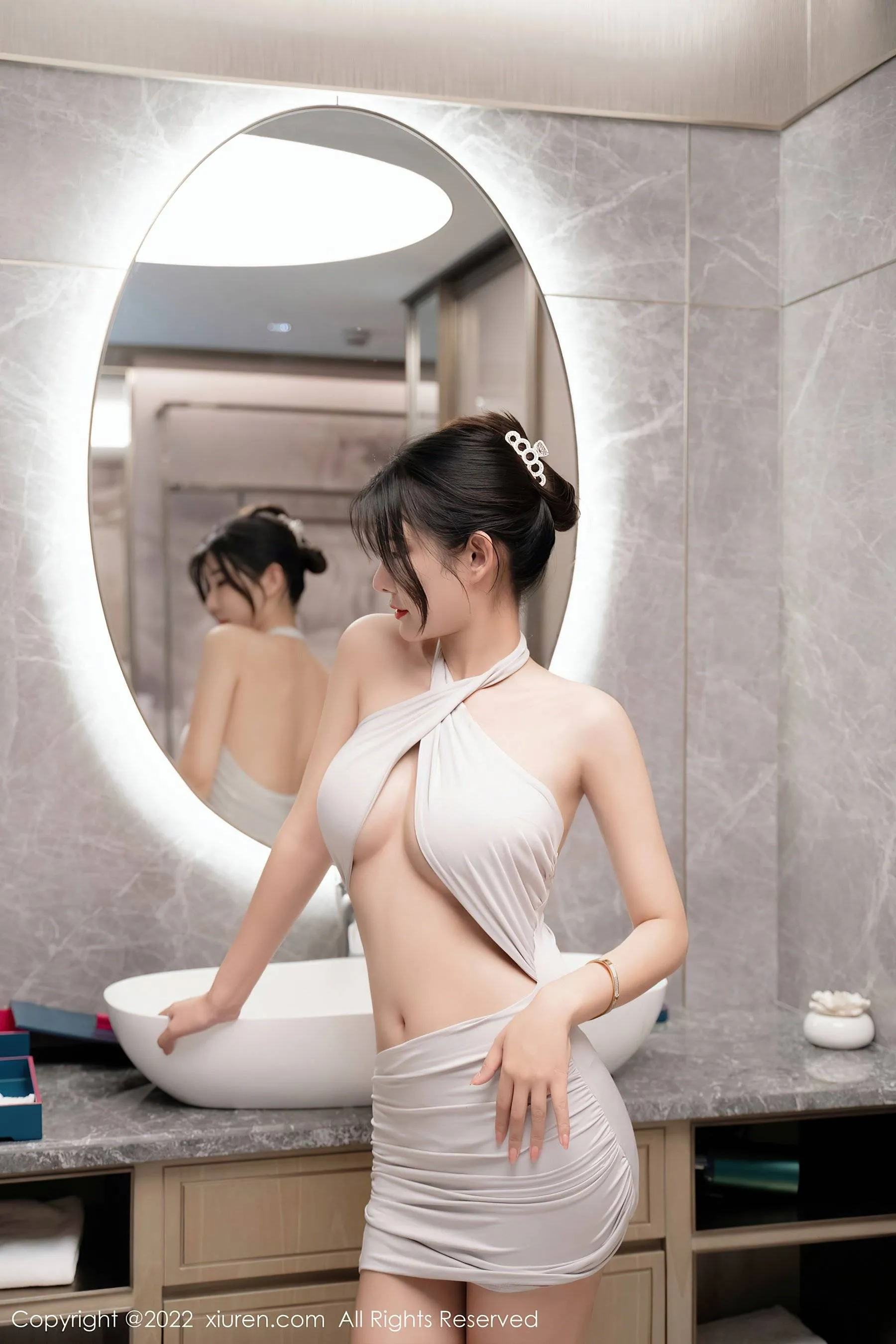  秀人网 No.5841 夏沫沫tifa 黑丝美腿第22张