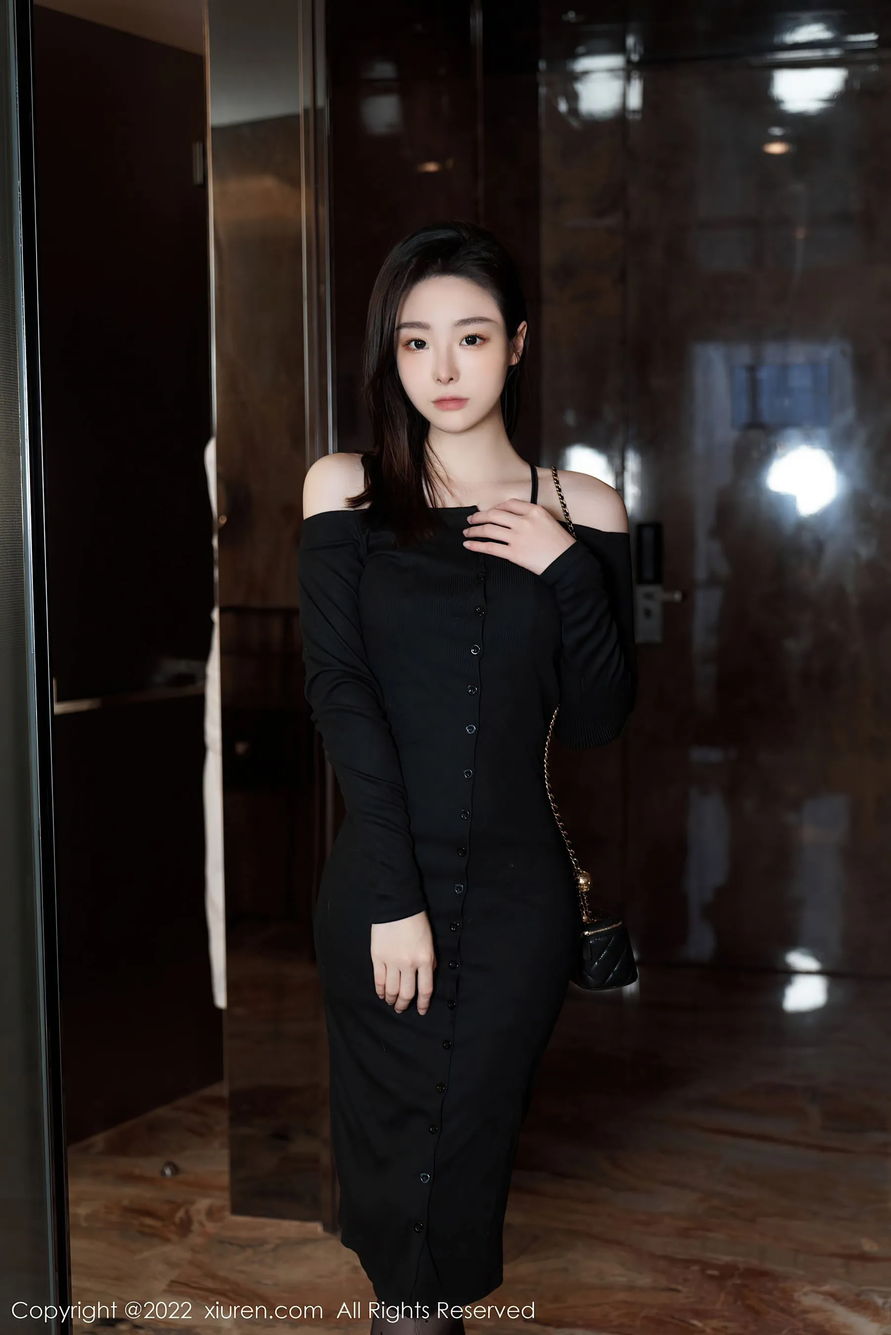  秀人网 No.5529 是小逗逗第19张