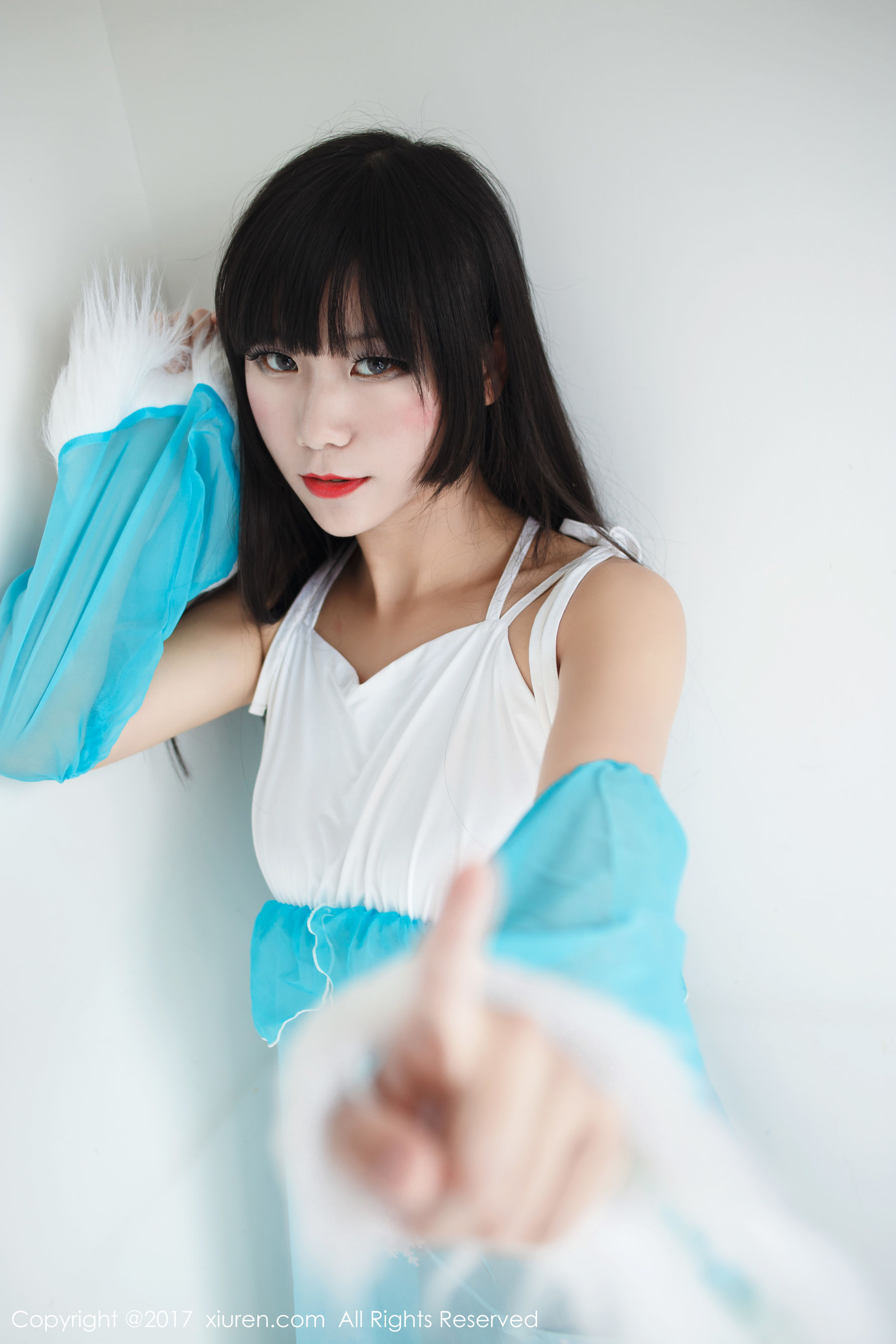 模特香风提比w《首套cos》 秀人网XIUREN No.676第1张