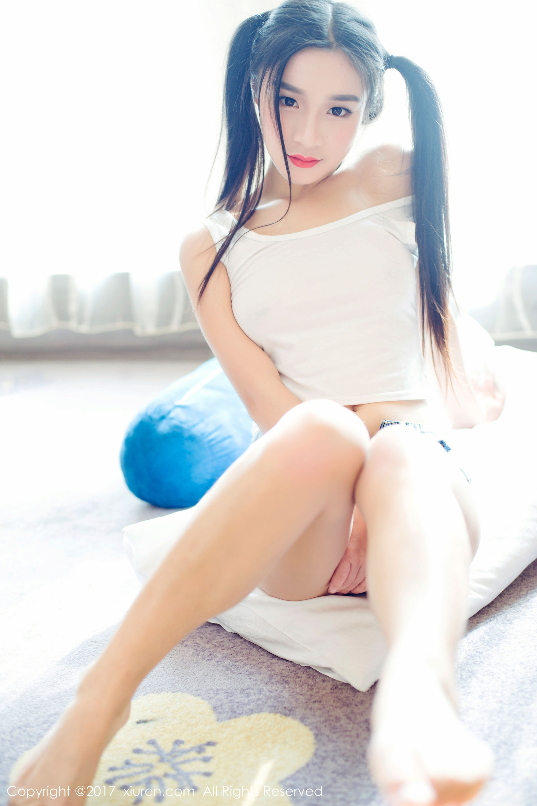 绮梦Cherish《齐逼牛仔裤+翘臀+床单诱惑》 秀人 NO.883第2张