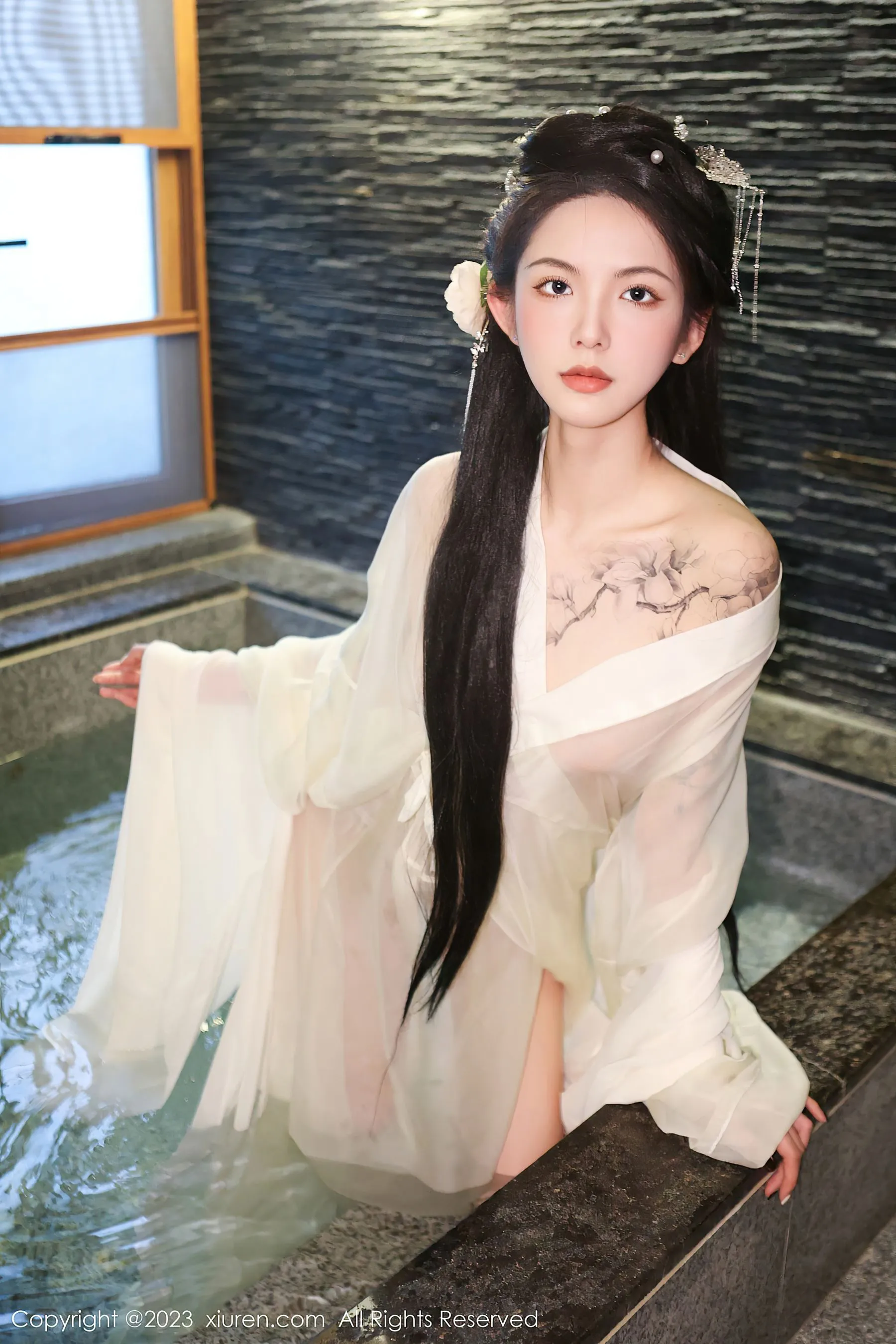  秀人网 No.6430 乔一一 古装美腿第1张