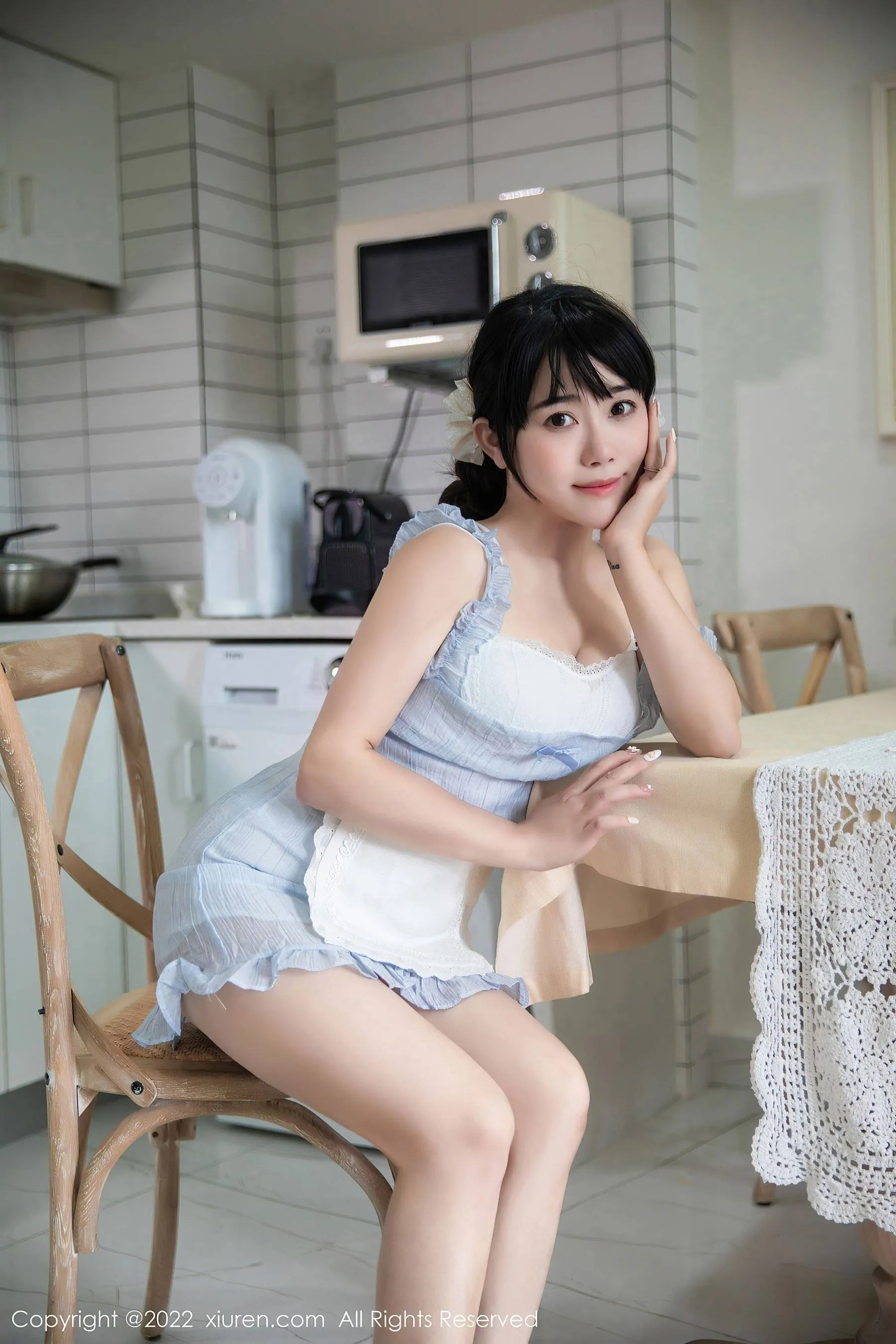  秀人网 No.5834 严利娅Yuliya 丰腴美臀第3张