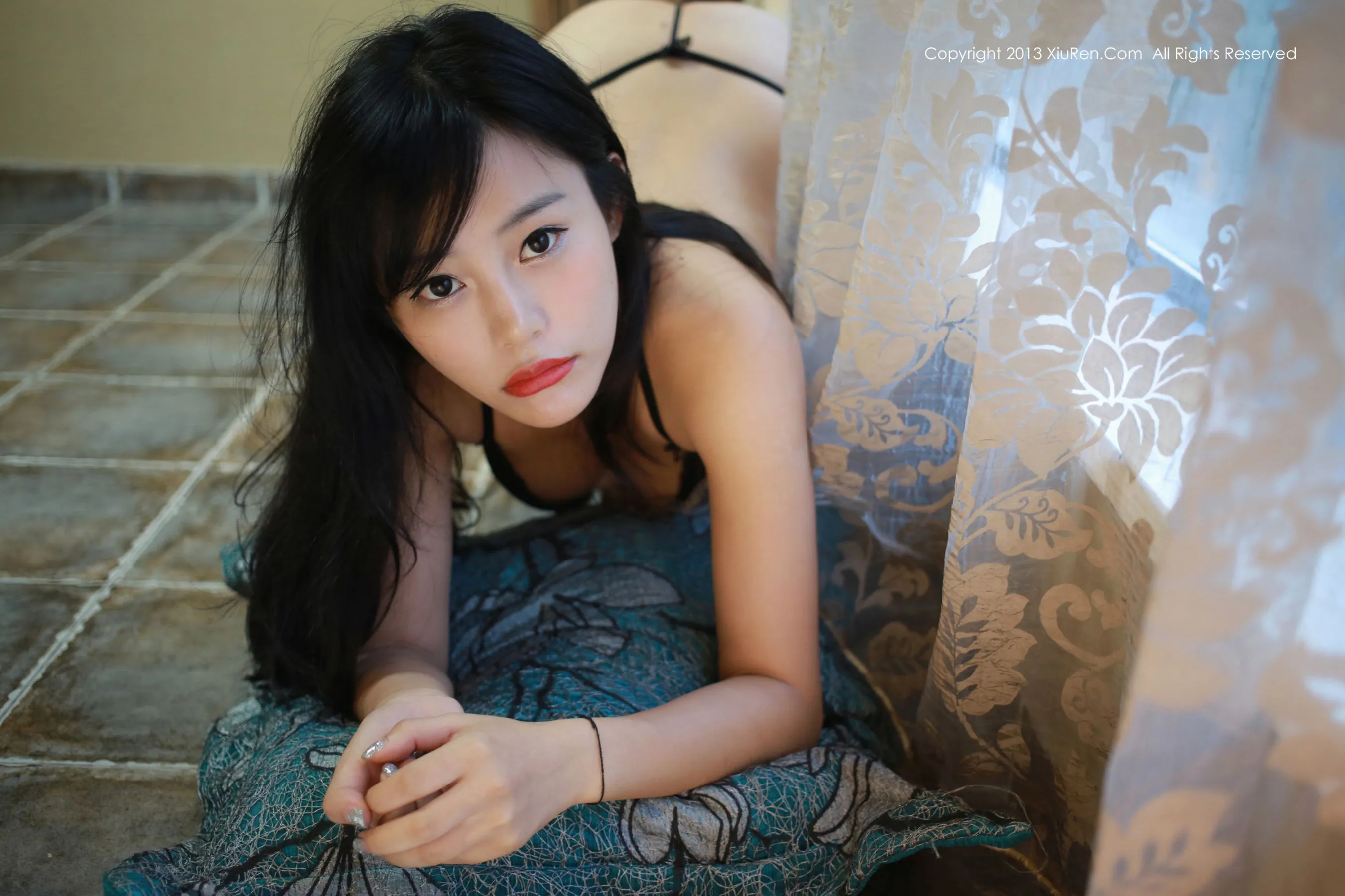  火辣模特@易欣viya 秀人网 No.007第22张