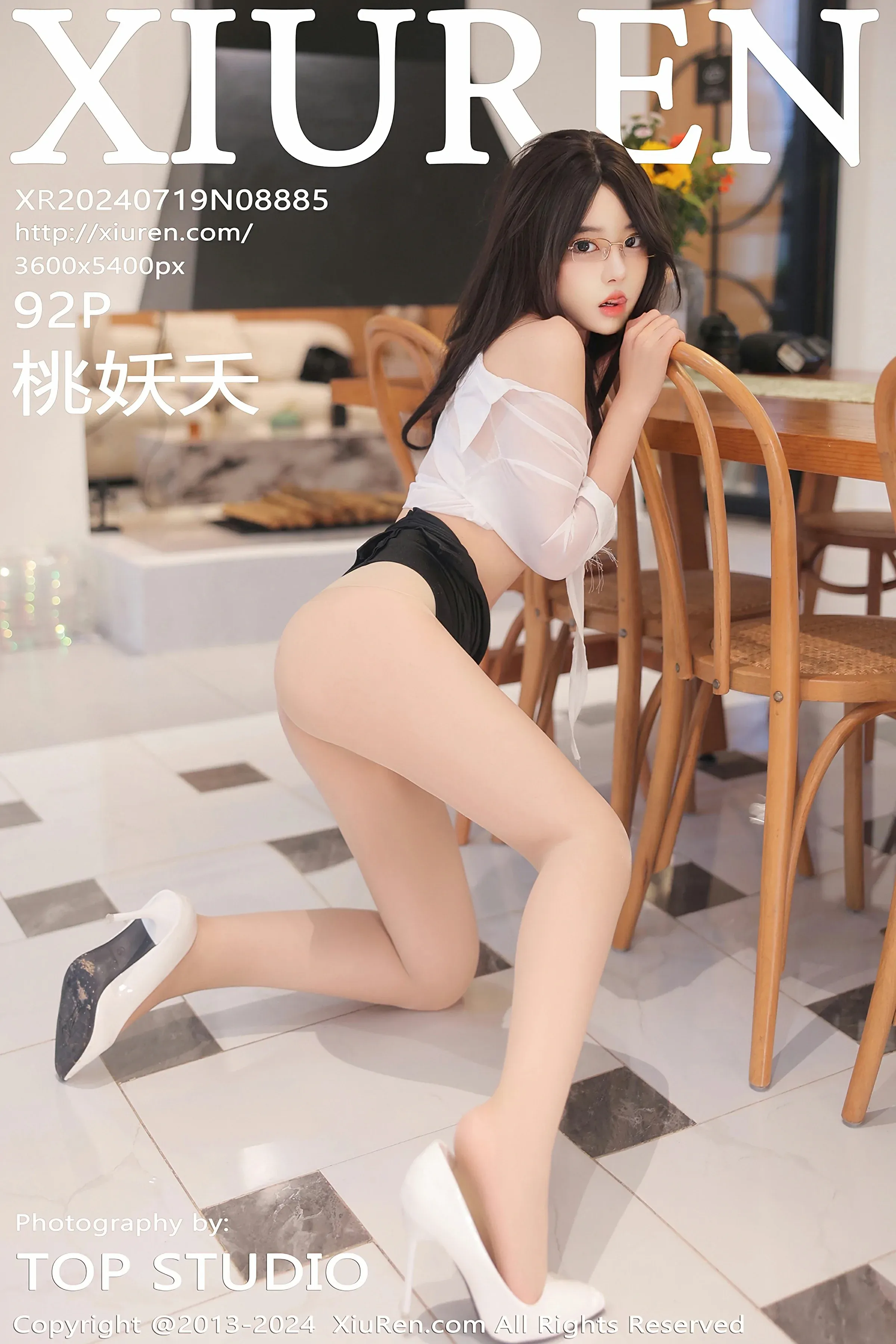  XiuRen 秀人 No.8885 桃妖夭 [92P]第1张