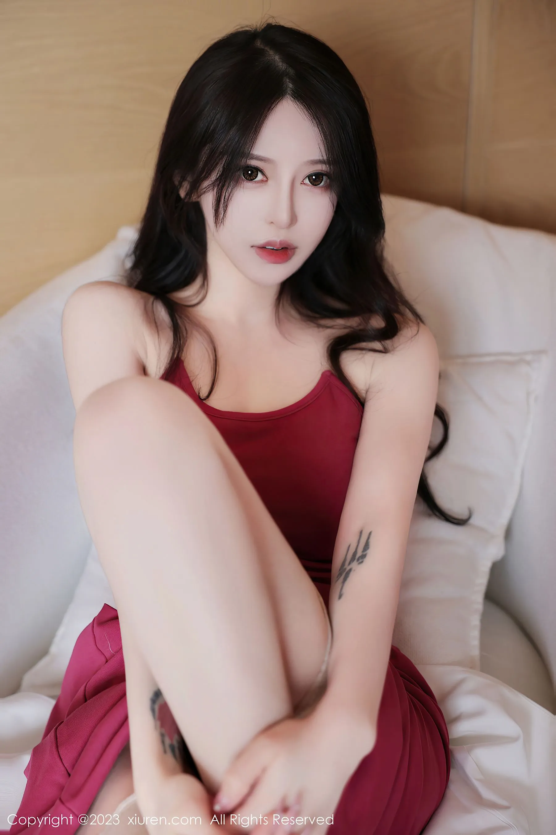  秀人网 No.6778 玉兔miki 吊带裙美腿第3张