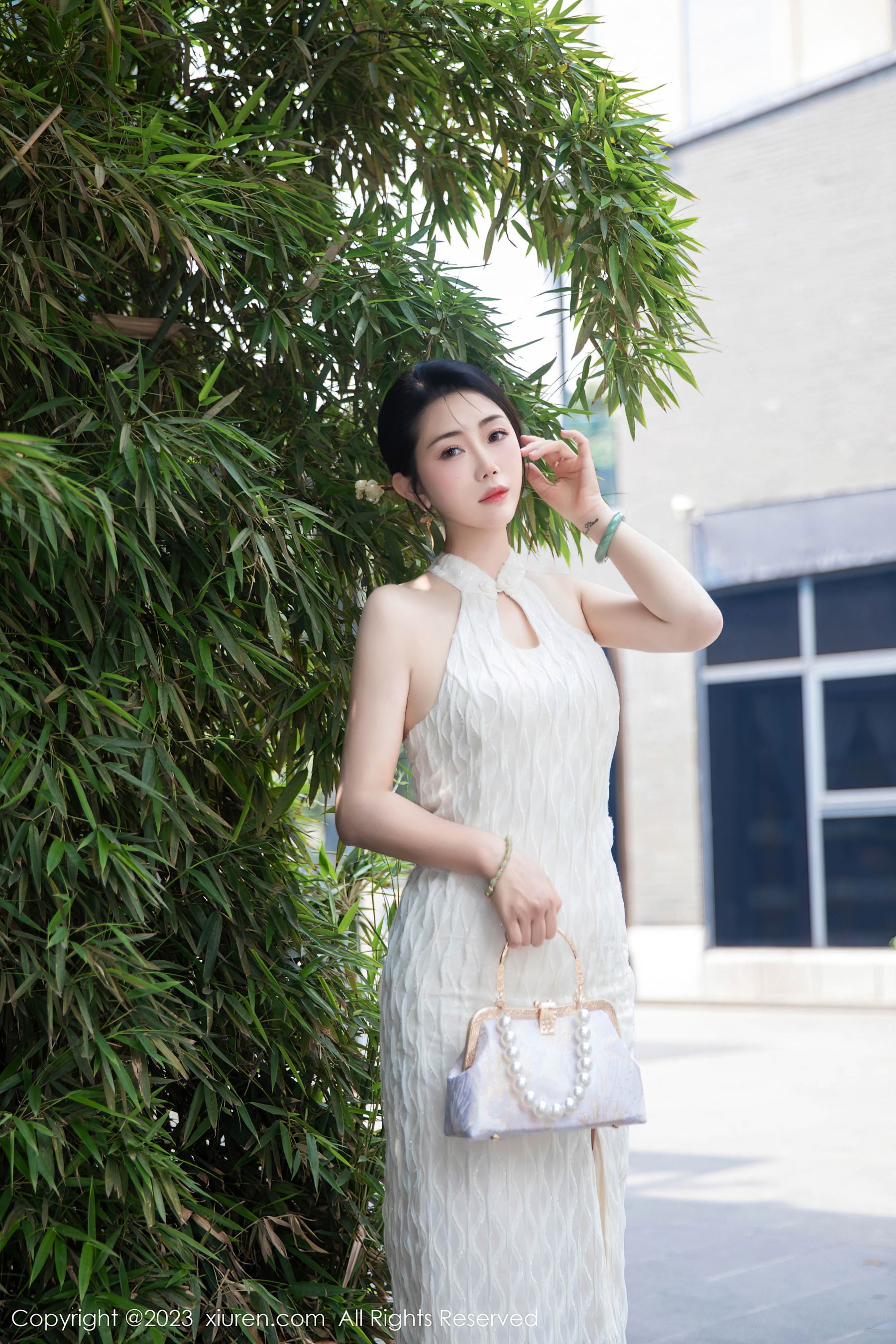 XiuRen 秀人 No.7435 严利娅Yuliya 旗袍美臀第17张