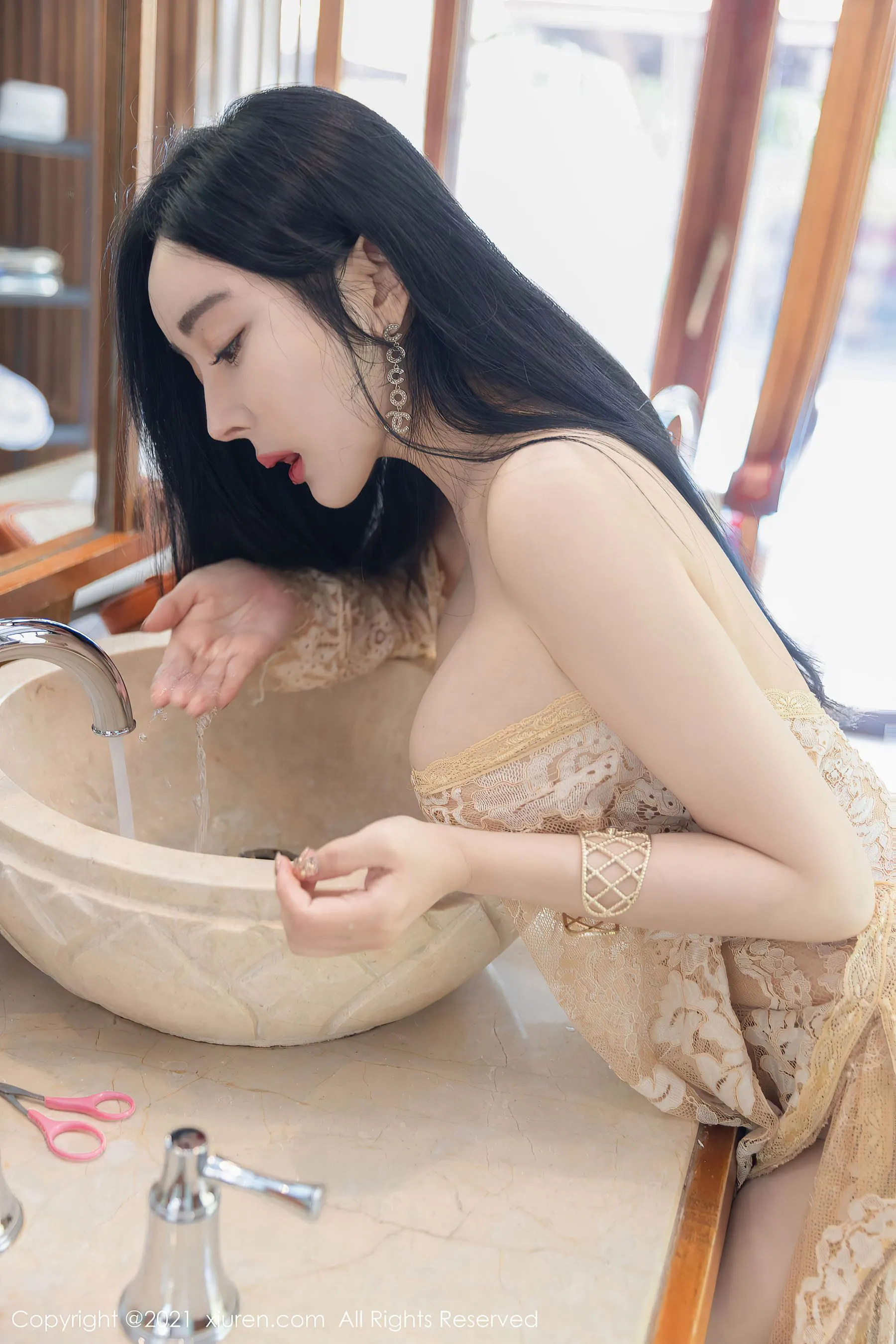  秀人 No.4040 允爾第16张