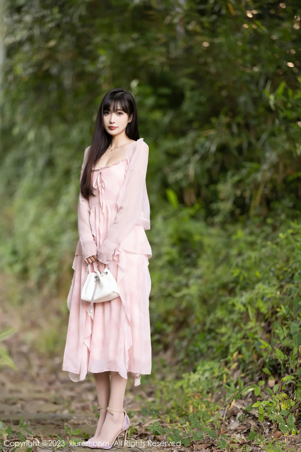  XiuRen 秀人 No.7263 林星阑 粉色丝袜安吉旅拍 [84P]第1张