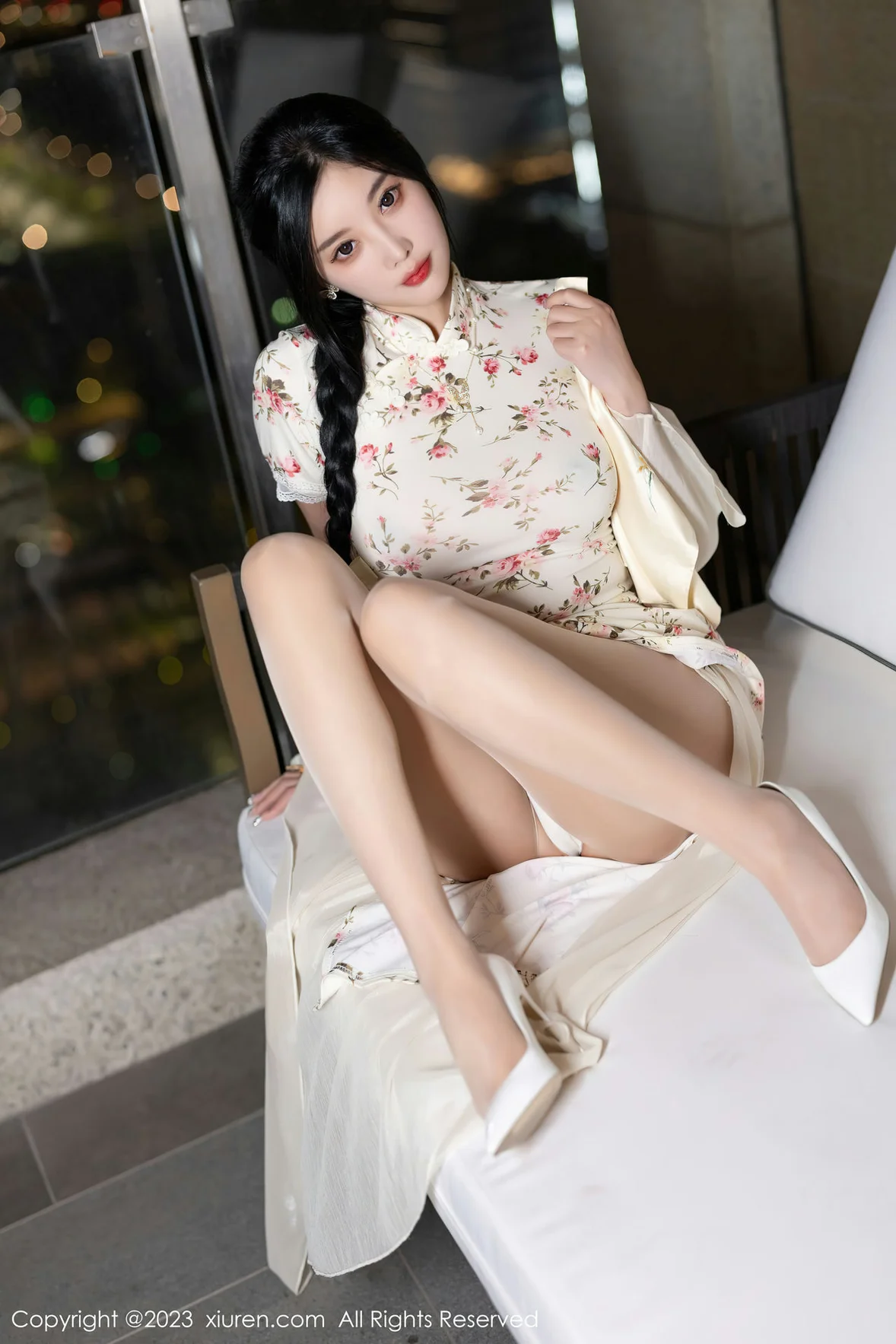  秀人网 No.7363 杨晨晨Yome 碎花旗袍浙江安吉旅拍 [87P]第5张