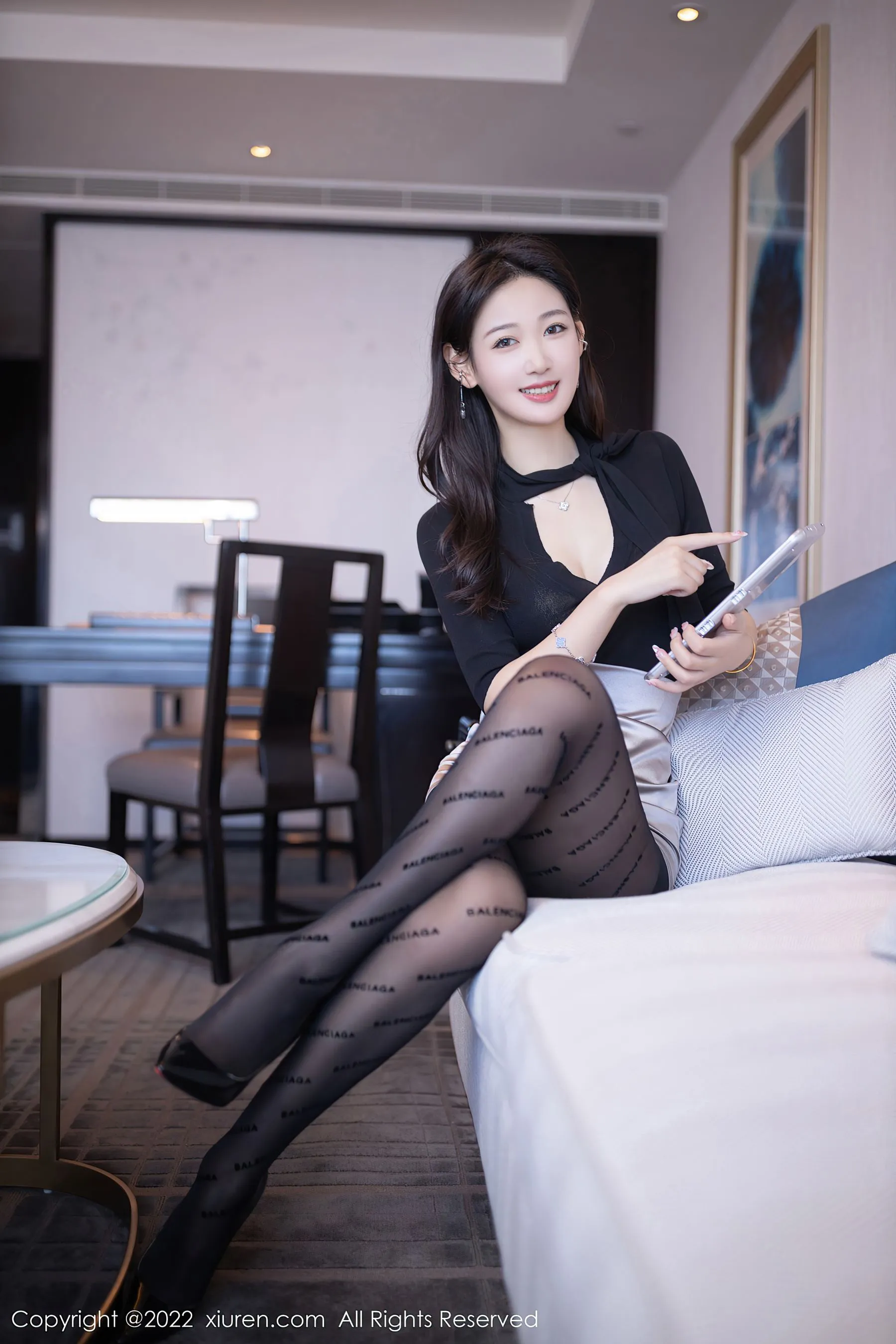  秀人网 No.5887 唐安琪 黑丝短裙第22张