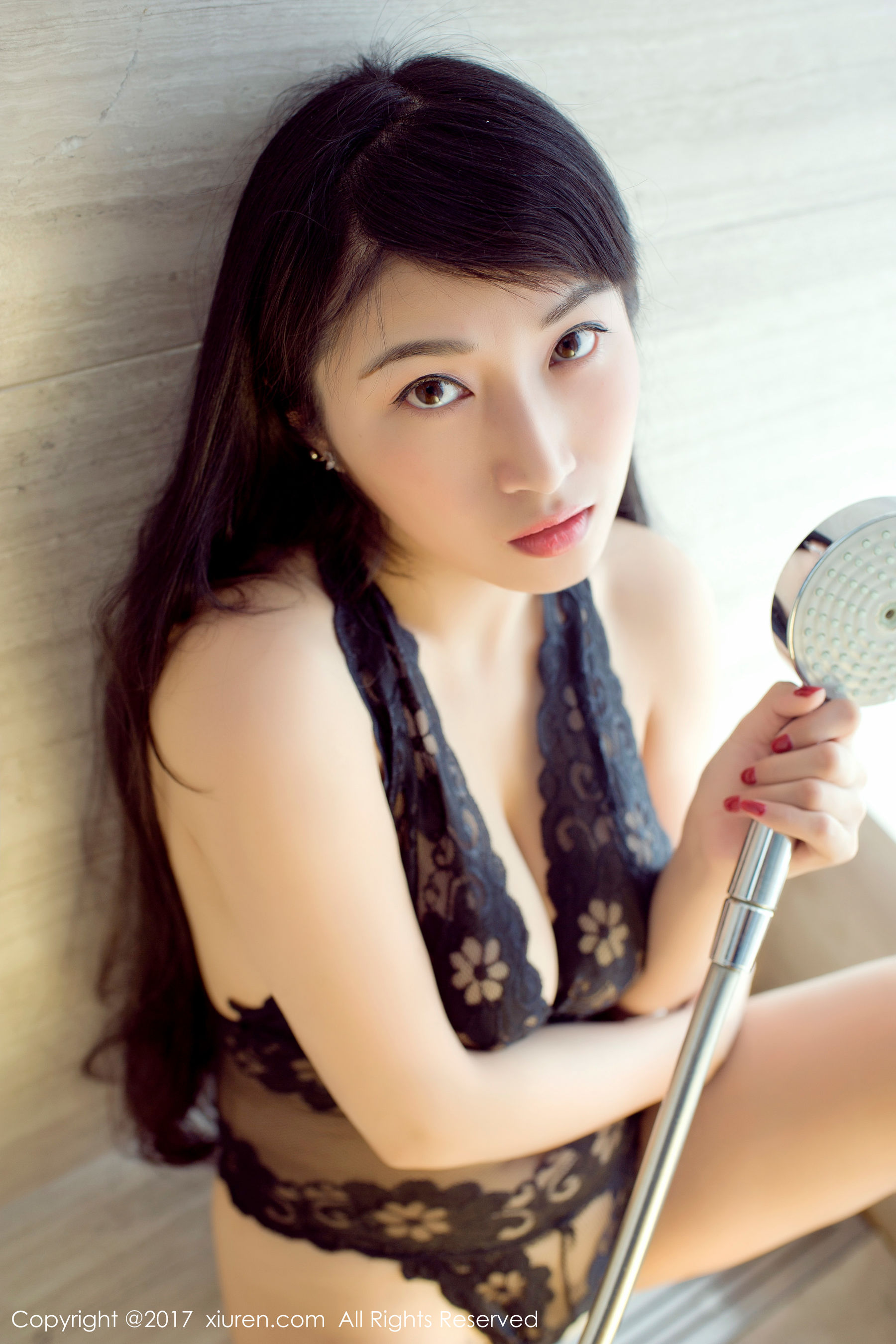 杨玉奴sunny《蕾丝情趣内衣+金色比基尼》 秀人网XIUREN No.800第12张