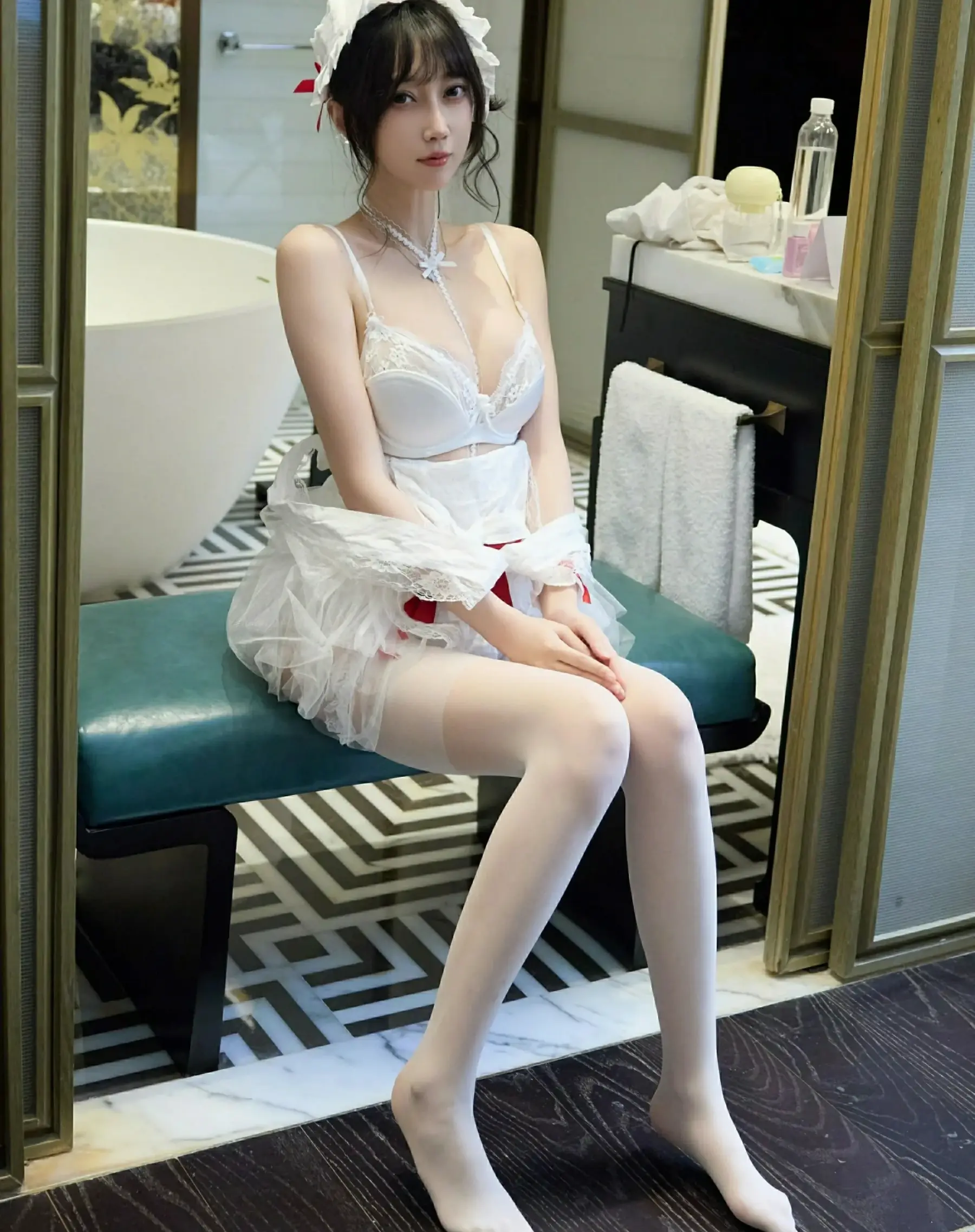  秀人网 No.10827 玥儿玥er [64P]第10张