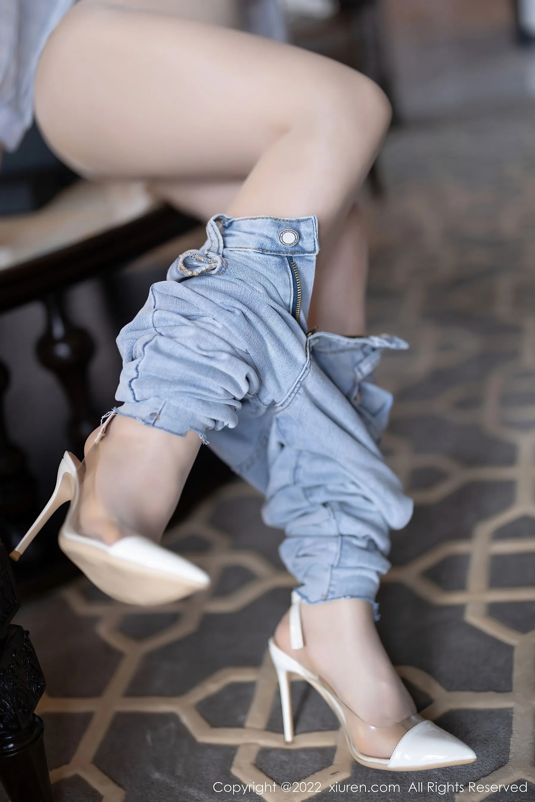  秀人网 No.4976 芝芝Booty 牛仔裤美臀第9张