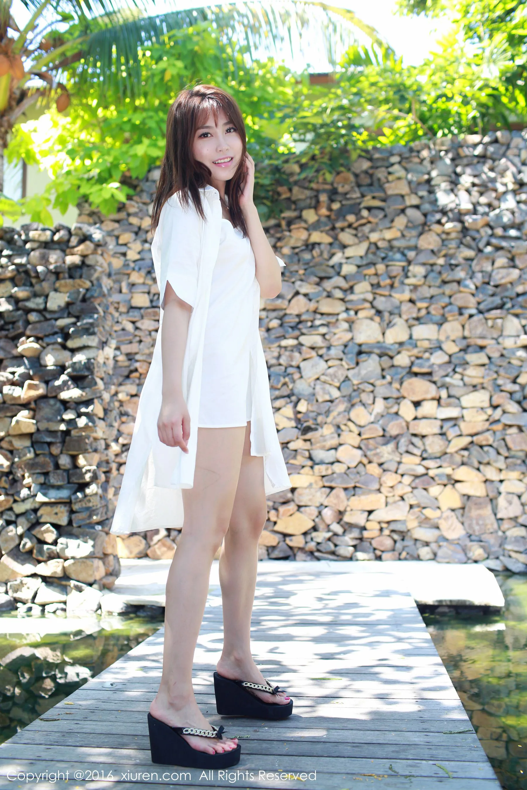 许诺Sabrina《巴厘岛旅拍》极品小清新外拍 秀人网 No.562第7张