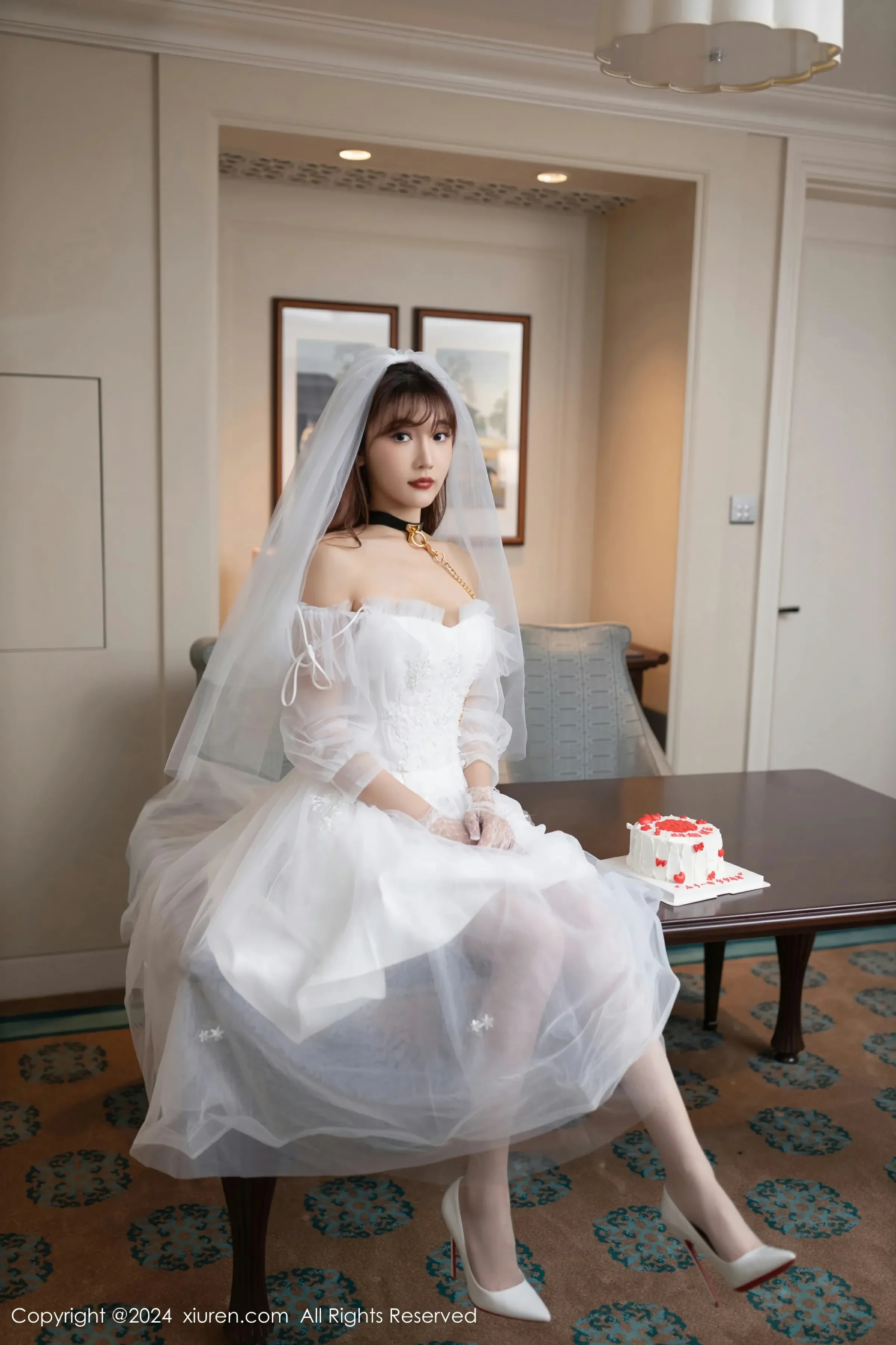  XiuRen 秀人 No.8418 陆萱萱 [80P]第4张