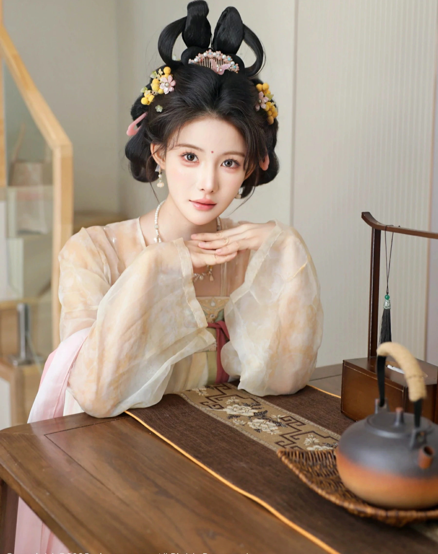  秀人网 No.10645 梨霜儿 [82P]第7张