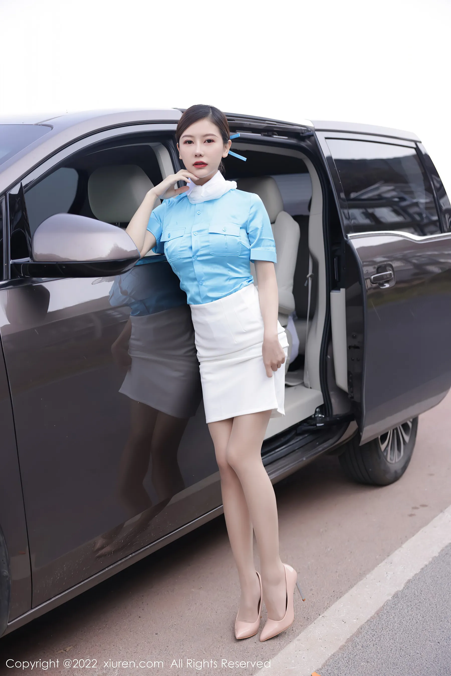  秀人网 No.4730 尹甜甜 云南空姐制服大理旅拍第12张