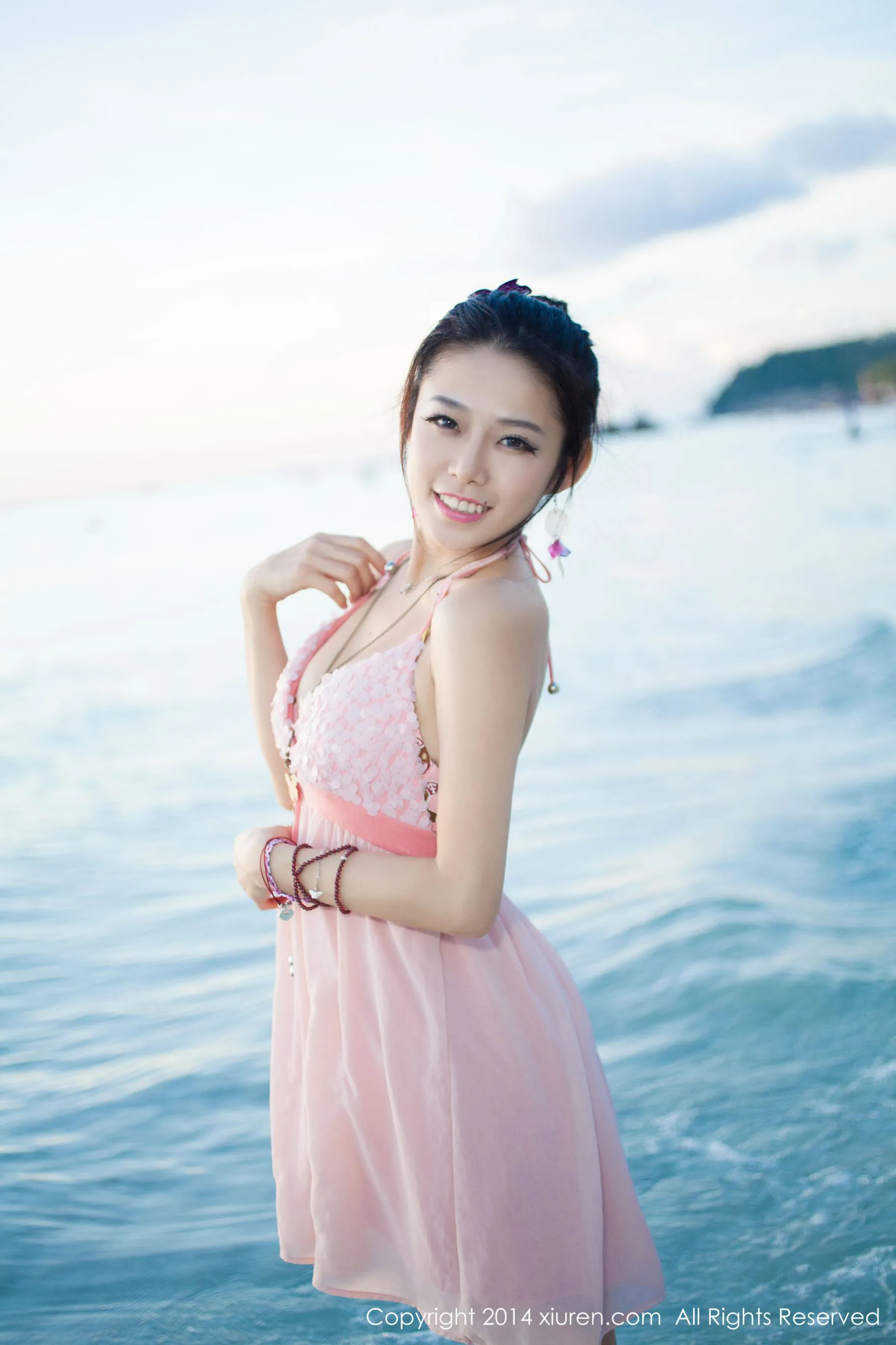  luvian本能《长滩收宫系列 绝对的热力四射》 秀人网 No.090第8张