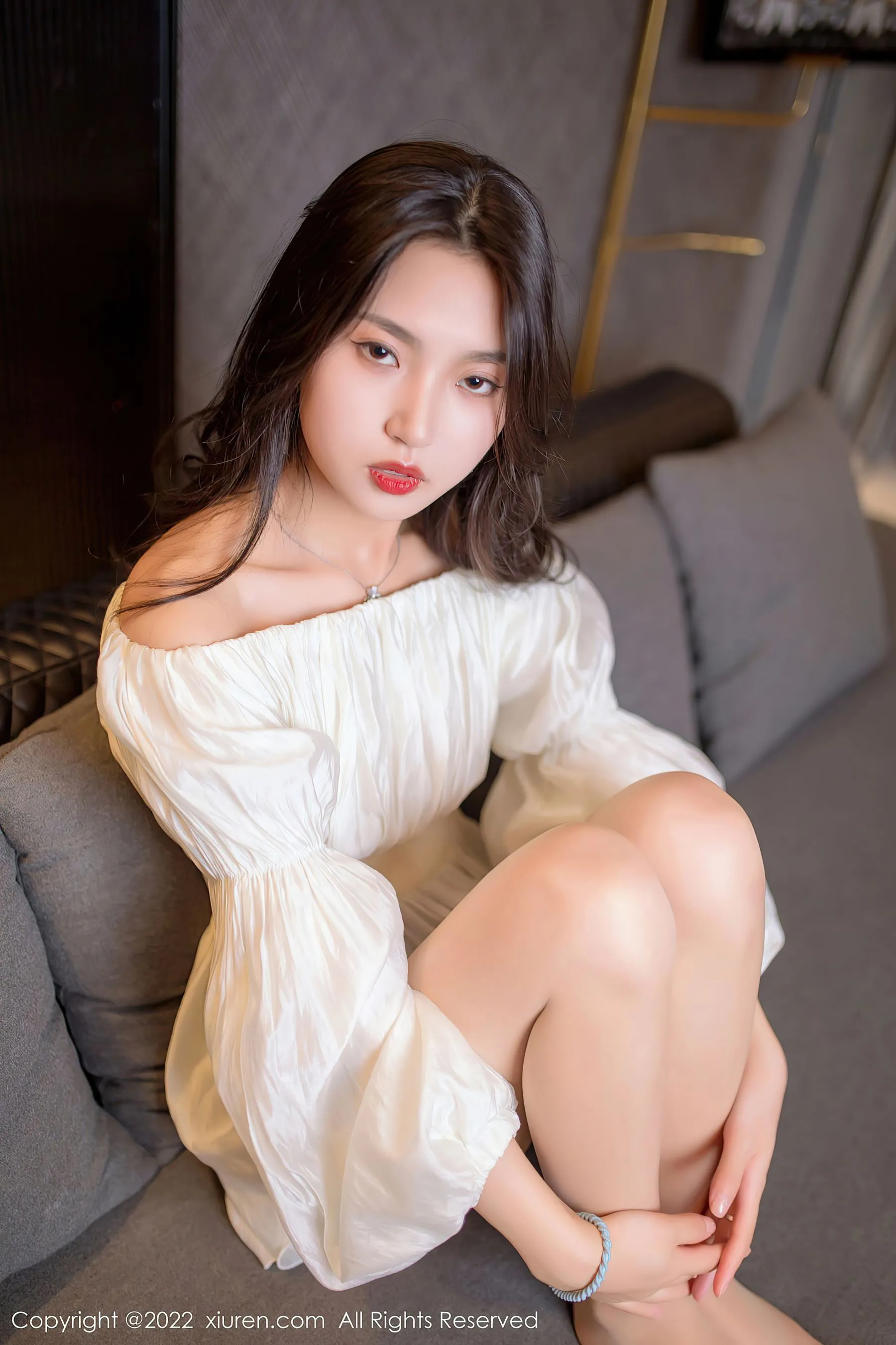  秀人网 No.5399 十九九 新人美腿第24张