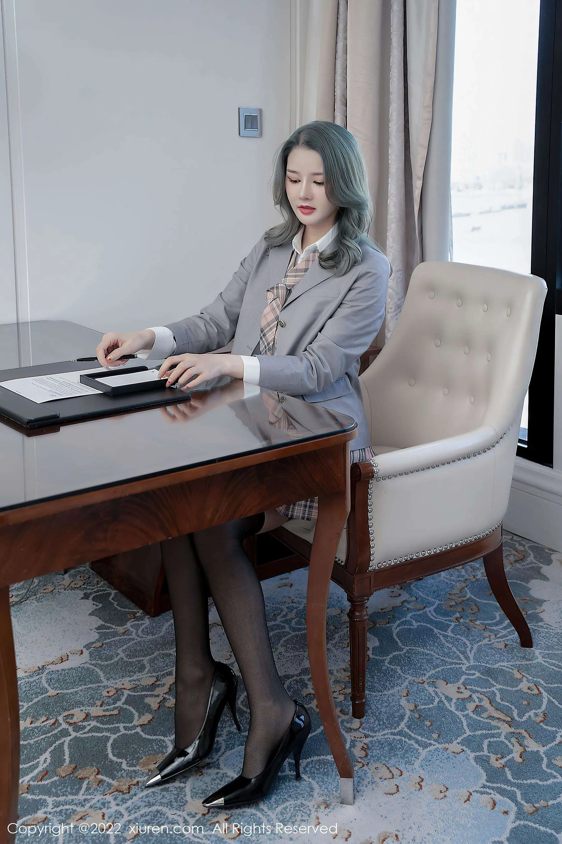  秀人网 No.4845 文芮jeninfer 美腿黑丝第8张