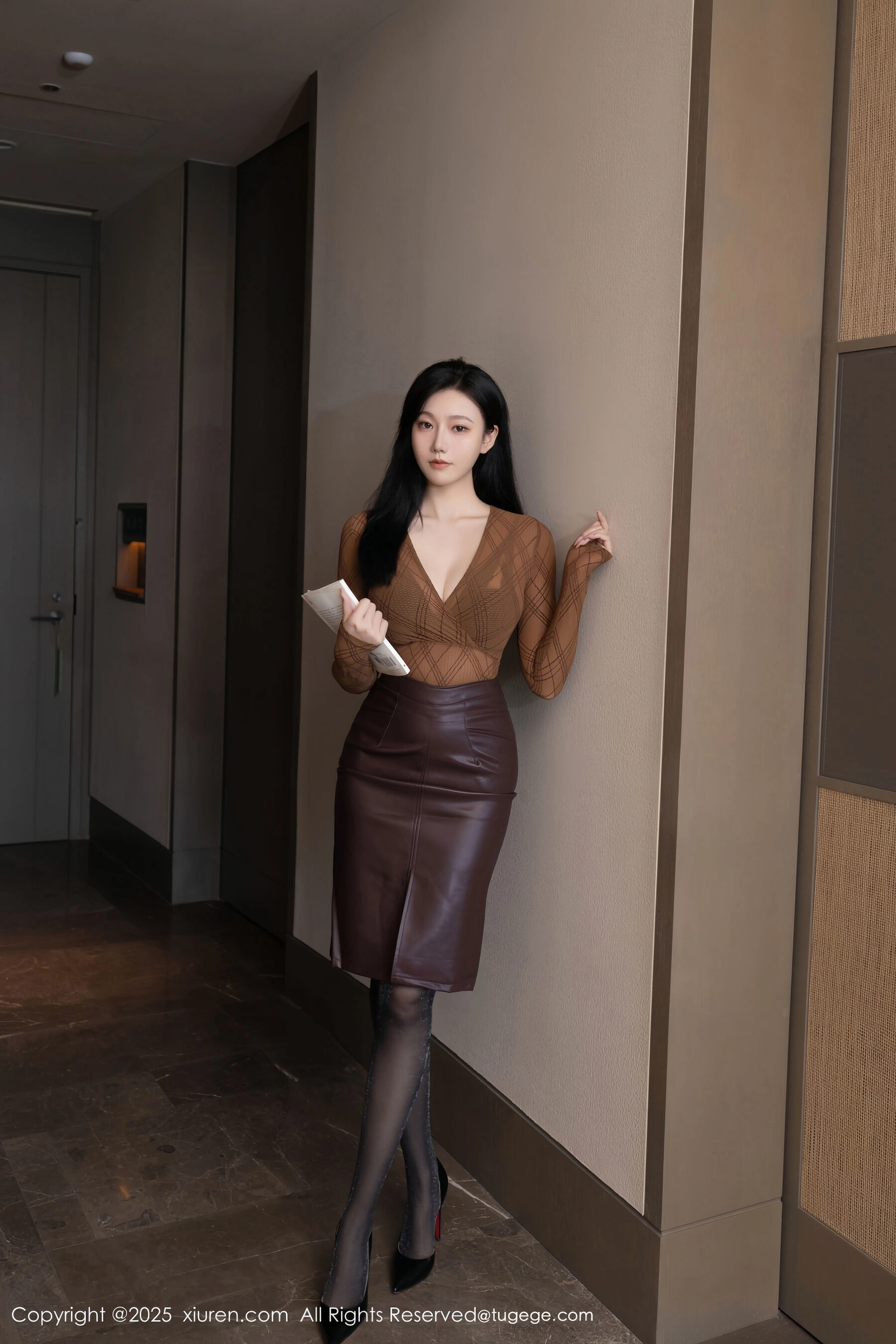  秀人网 安然anran Vol.10947 [78P]第2张