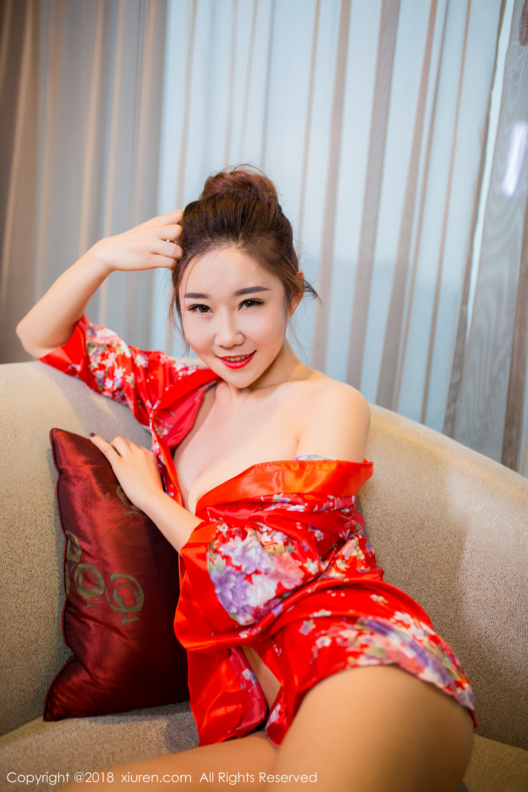 棉花糖candy《华丽和服+半透丝袜》 秀人 No.892第8张