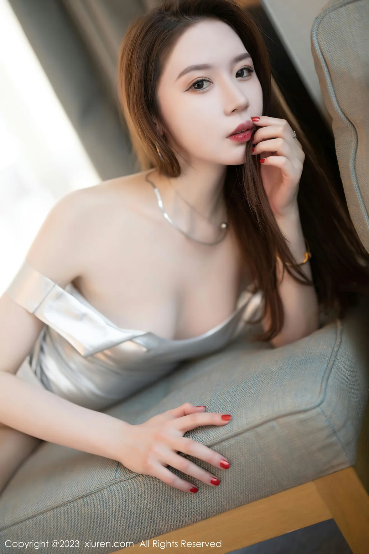  XiuRen 秀人 No.6803 梦心玥 连衣短裙海南岛旅拍 [94P]第20张