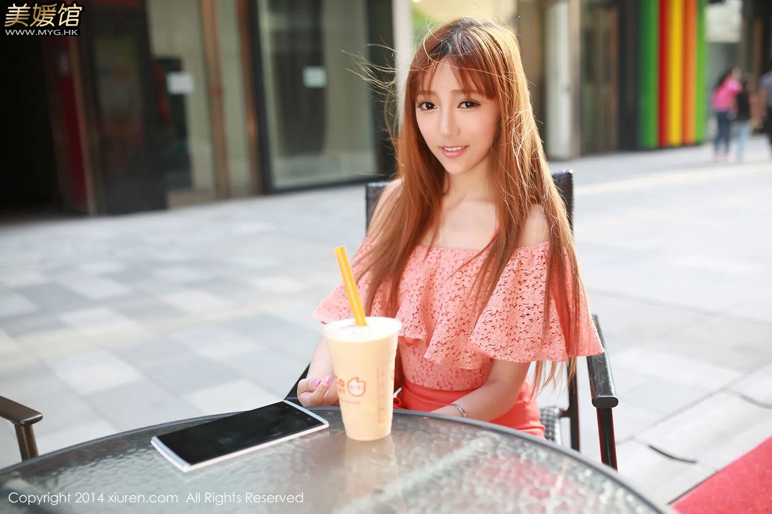  王馨瑤Yanni《驰为数码宣传片》 秀人网 No.135第8张