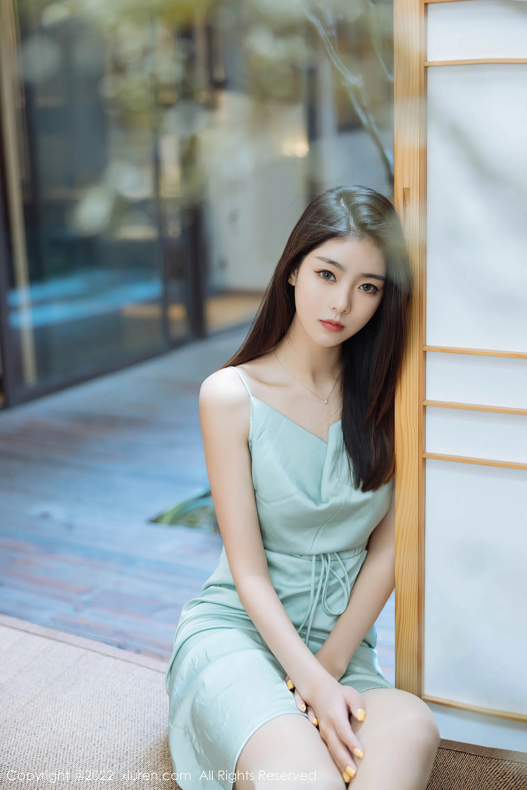  秀人网 No.4832 可樂Vicky 黑丝美腿第14张